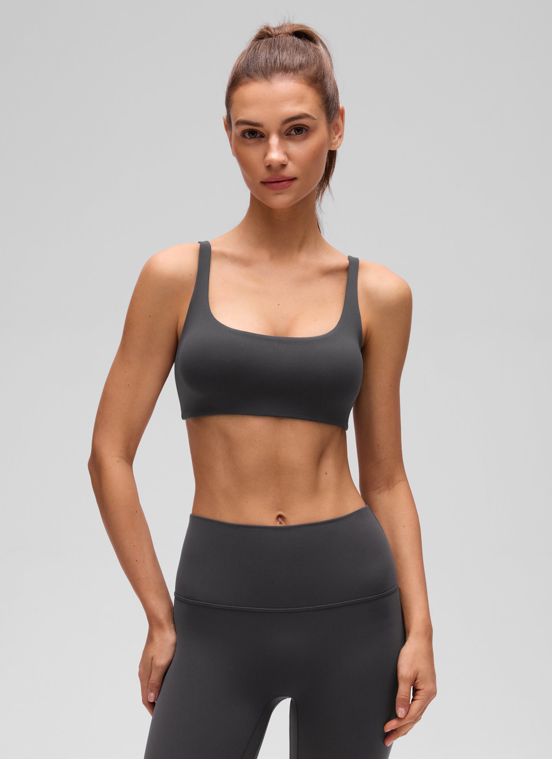 CRZ YOGA Damen Butterluxe Cami mit quadratischem Ausschnitt Mini-BH Mysteriöses Grau