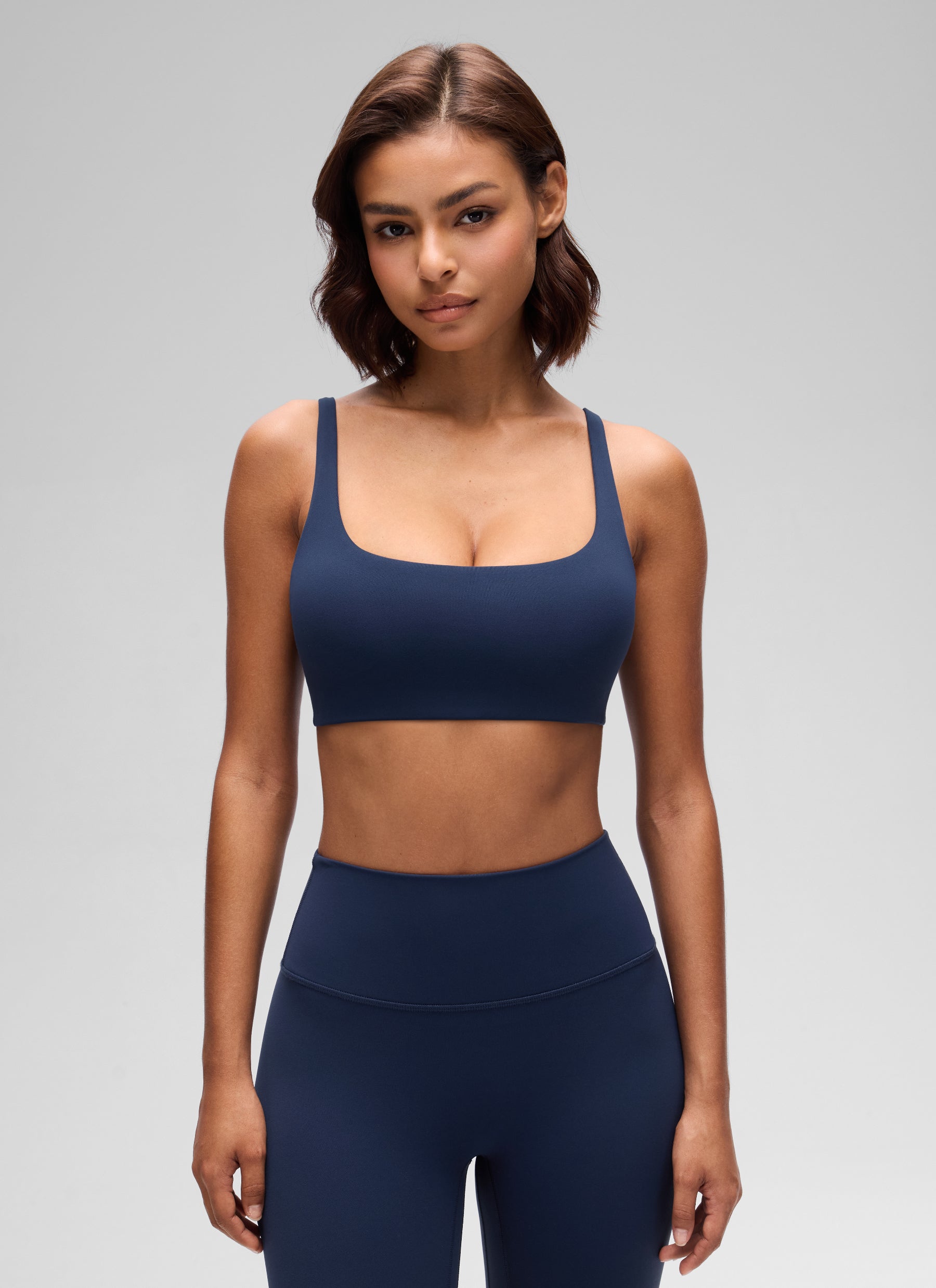 CRZ YOGA Damen Butterluxe Cami mit quadratischem Ausschnitt Mini-BH Club Blau