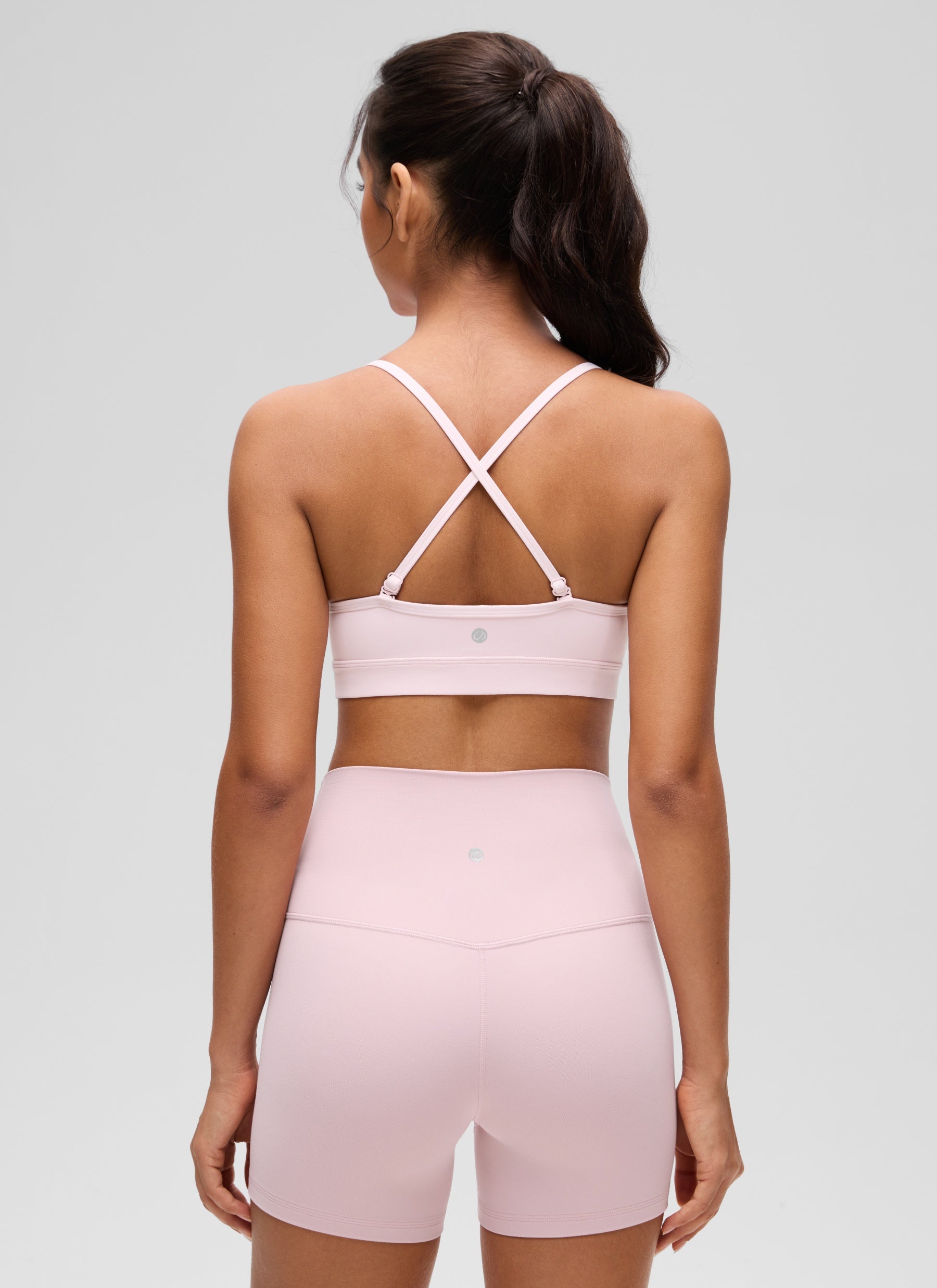 CRZ YOGA Damen Butterluxe V-Ausschnitt Verstellbar Spaghetti Sport BH Erdbeerrosa