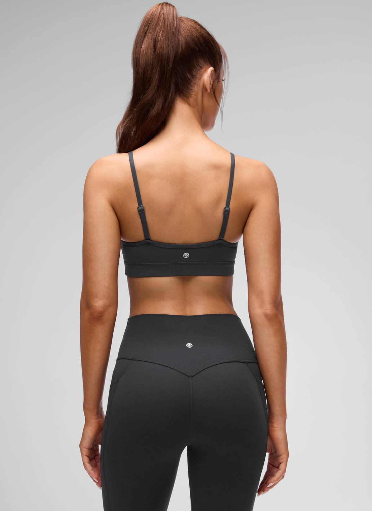 CRZ YOGA Damen Butterluxe V-Ausschnitt Verstellbar Spaghetti Sport BH Mysteriöses Grau
