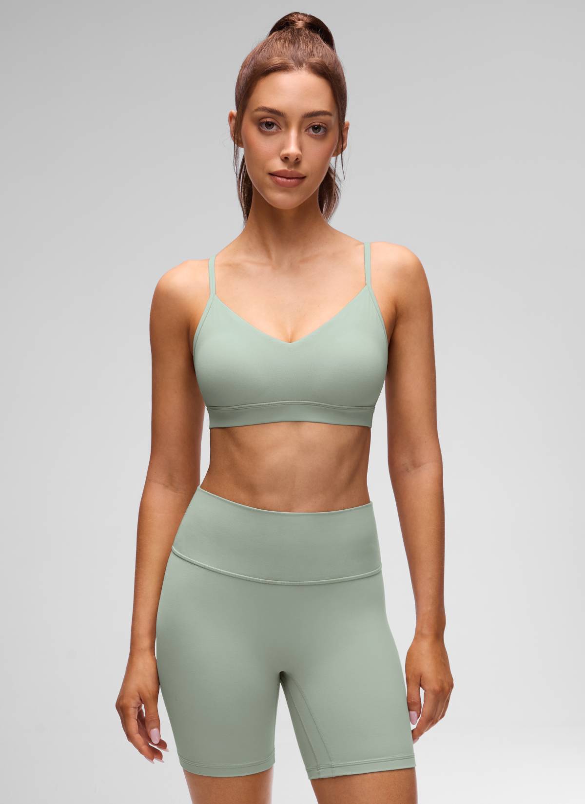 CRZ YOGA Damen Butterluxe V-Ausschnitt Verstellbar Spaghetti Sport BH Grüner Palmenhof