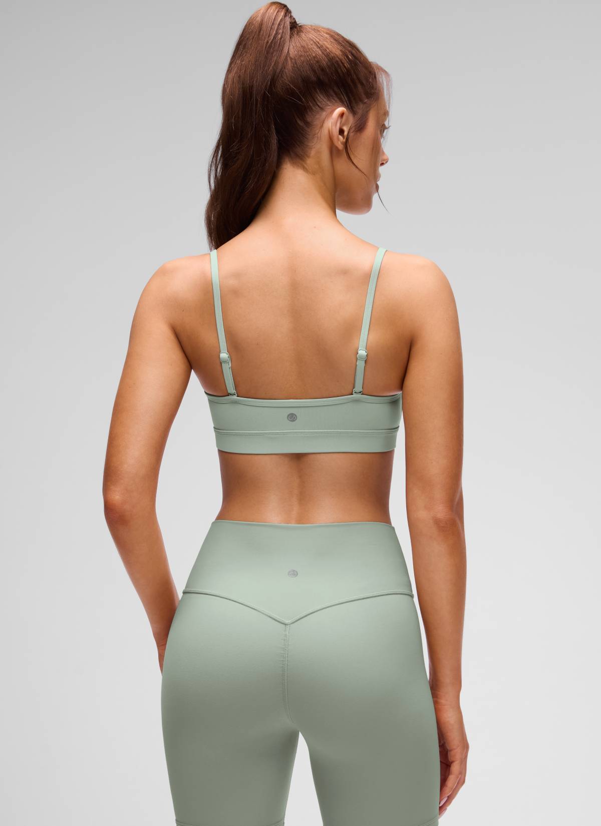 CRZ YOGA Damen Butterluxe V-Ausschnitt Verstellbar Spaghetti Sport BH Grüner Palmenhof