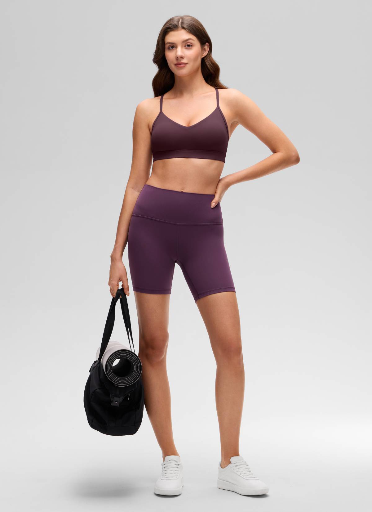 CRZ YOGA Damen Butterluxe V-Ausschnitt Verstellbar Spaghetti Sport BH Reife Pflaume