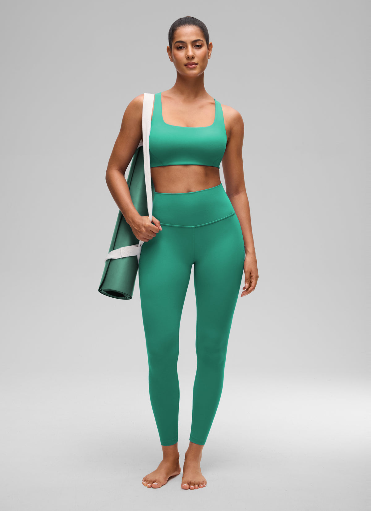 CRZ YOGA Damen Butterlift Doppellagiger BH mit quadratischem Ausschnitt Cascadia Grün @model_info:C