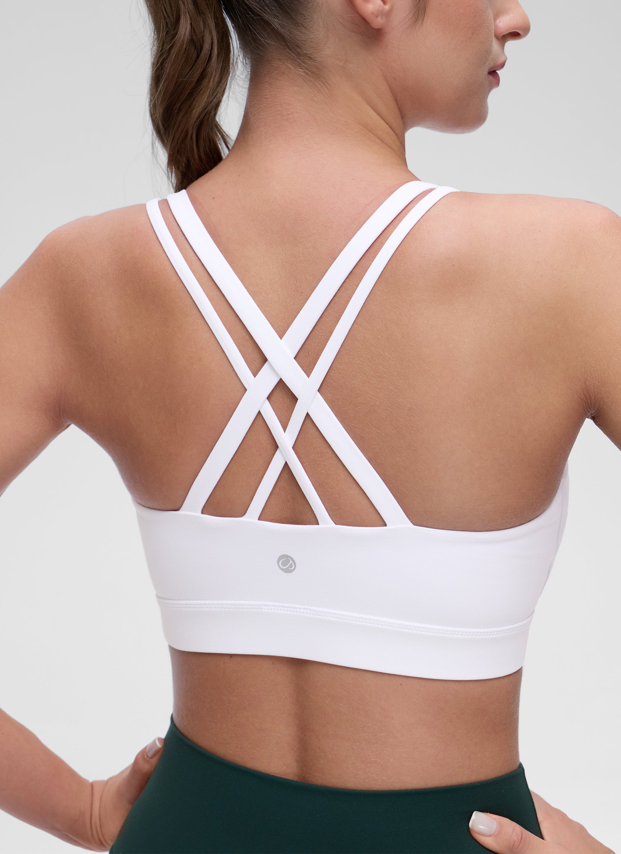 CRZ YOGA Damen Butterluxe Softness Mold U-Ausschnitt Sports BH Weiss