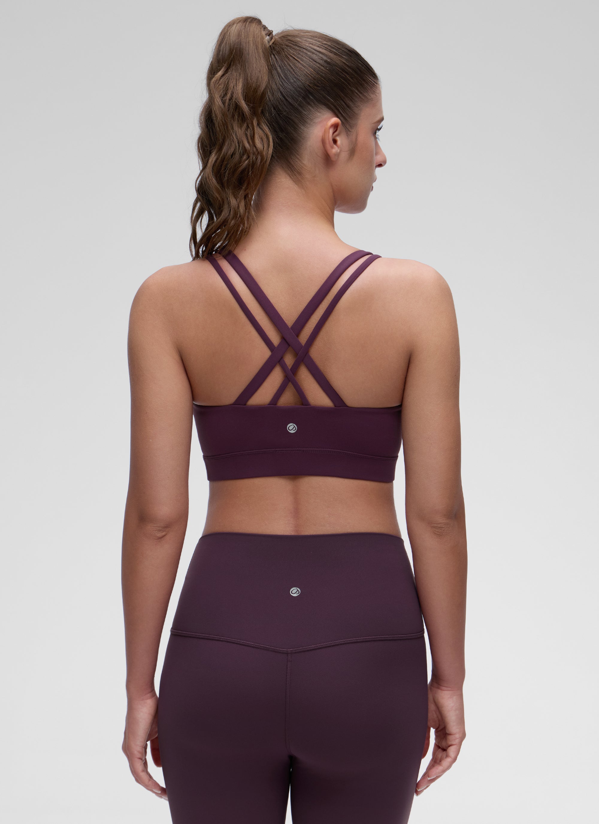 CRZ YOGA Damen Butterluxe Softness Mold U-Ausschnitt Sports BH Dunkellila
