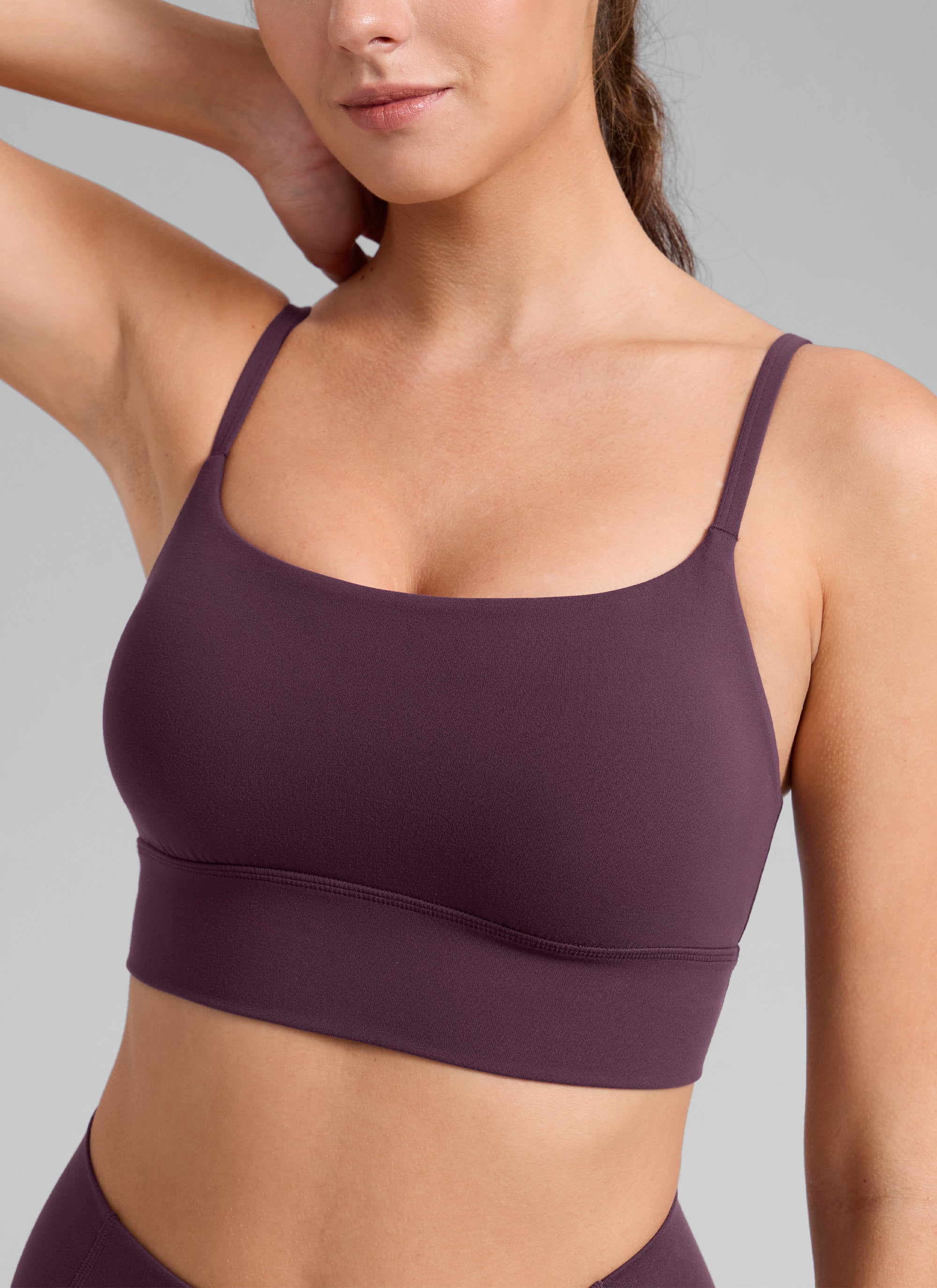 CRZ YOGA Damen Butterlift U-Ausschnitt Langleine Cropped Sports BHs Dunkellila