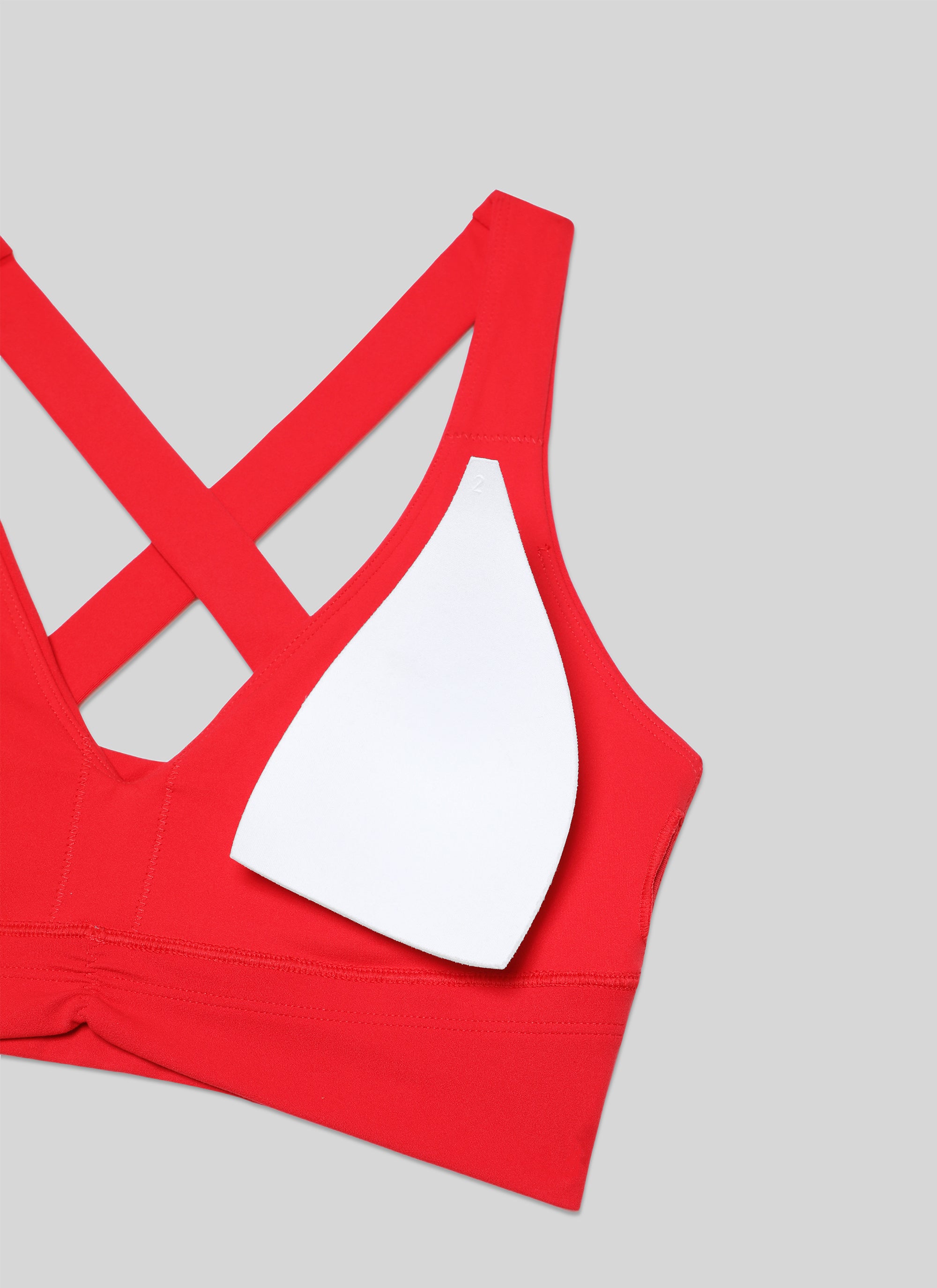 CRZ YOGA Damen Butterluxe Gerüscht V-Ausschnitt Longline Sports BH Tiefrot