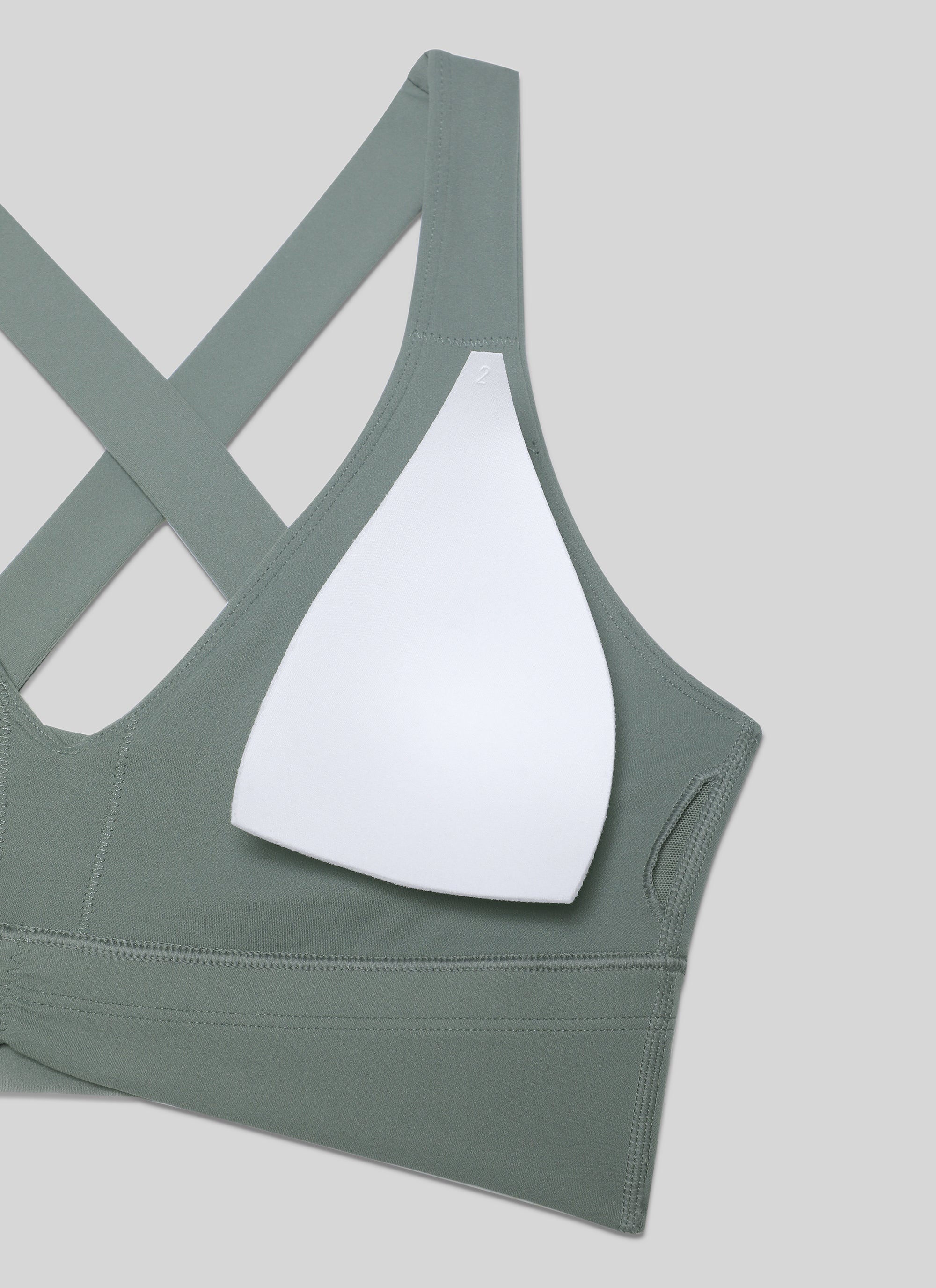 CRZ YOGA Damen Butterluxe Gerüscht V-Ausschnitt Longline Sports BH Grauer Salbei