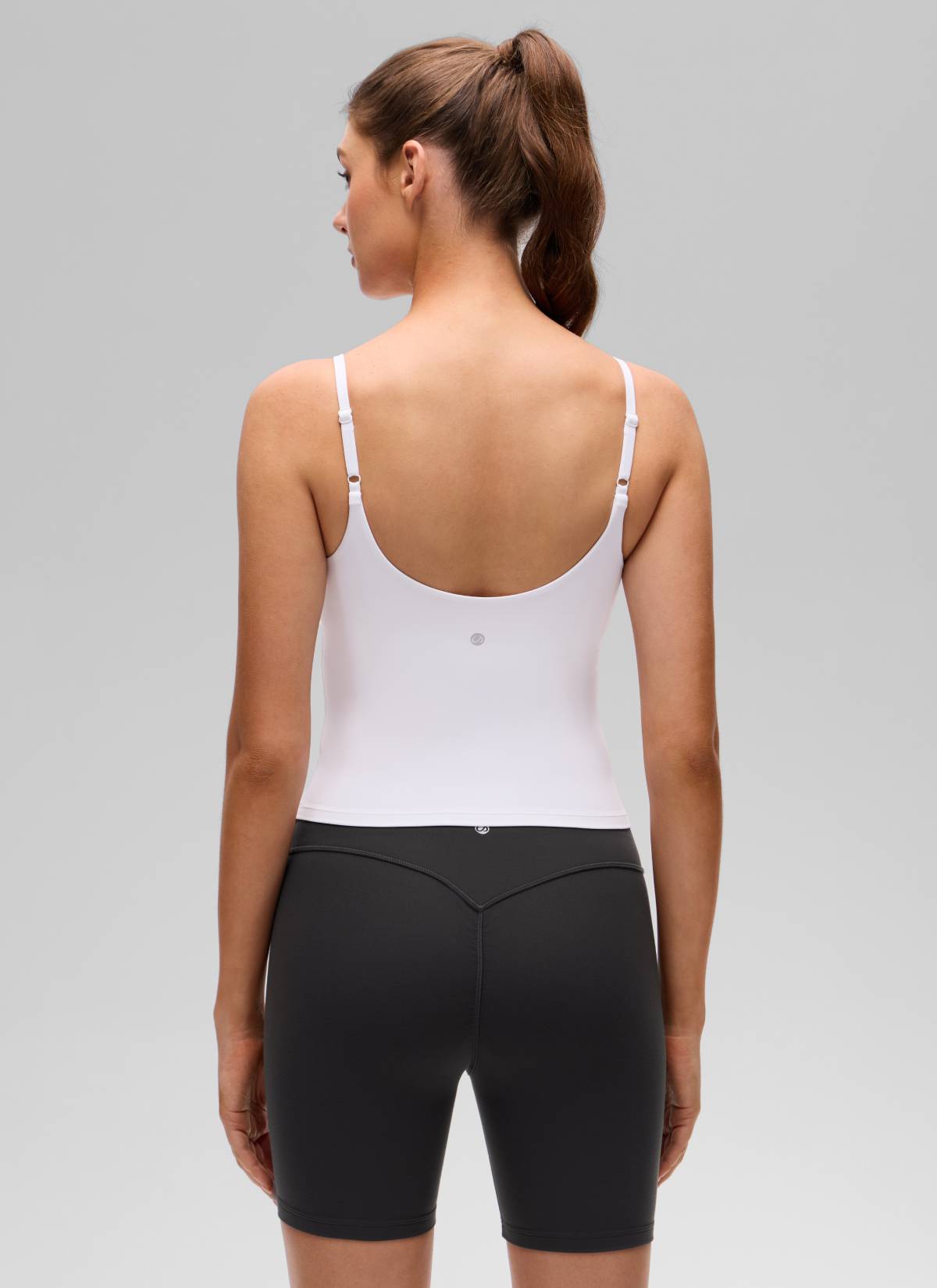 CRZ YOGA Damen Butterluxe Mold Geformter Becher Crop Tank Top Weiss