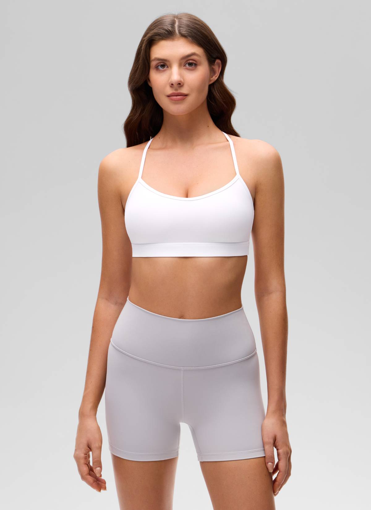 CRZ YOGA Damen Butterluxe Kreuz Zurück Spaghettiträge Sport-BHs Weiss