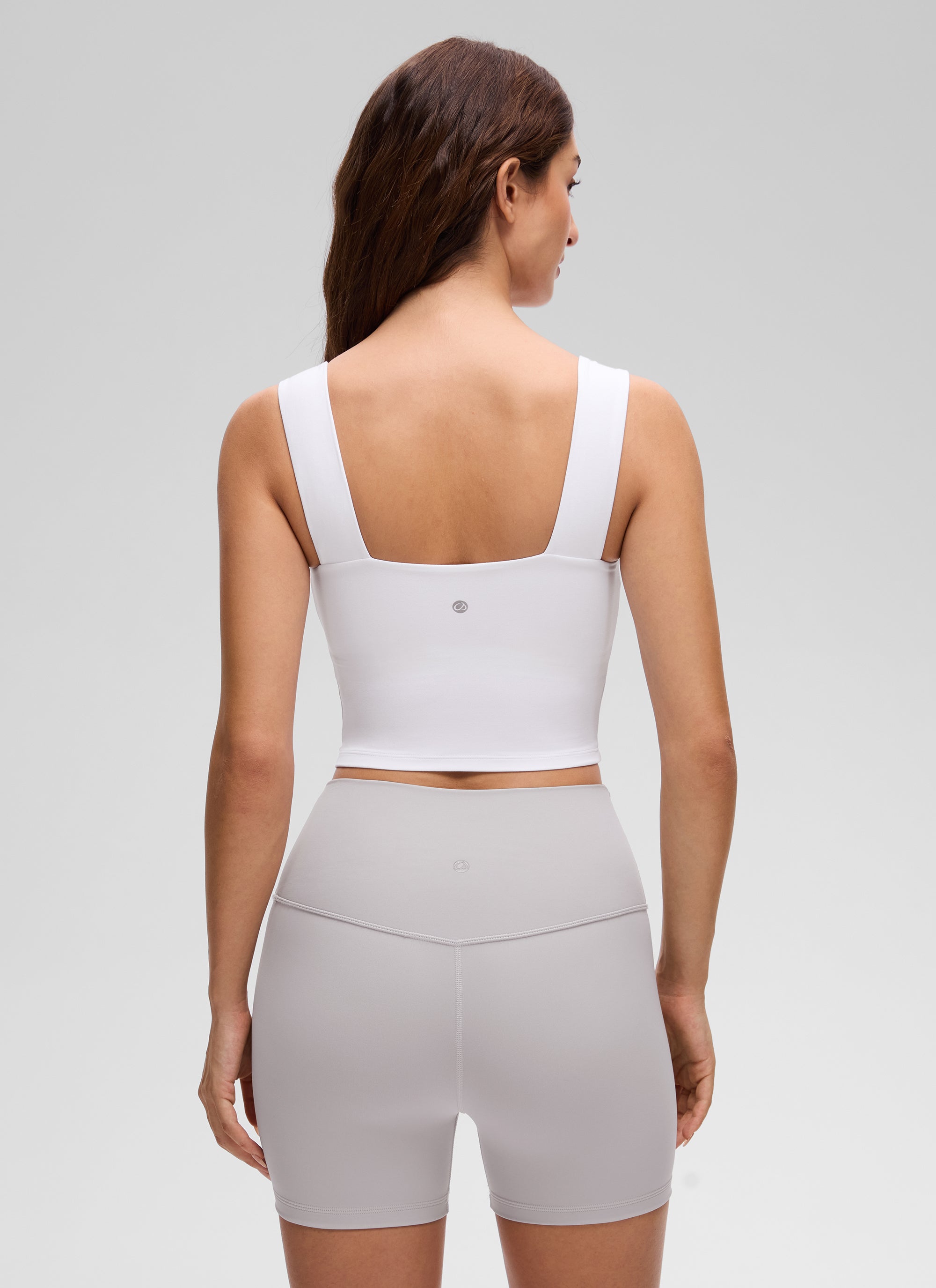 CRZ YOGA Damen Butterluxe Quadratischer Hals Breite Träger Sports BHs Weiss