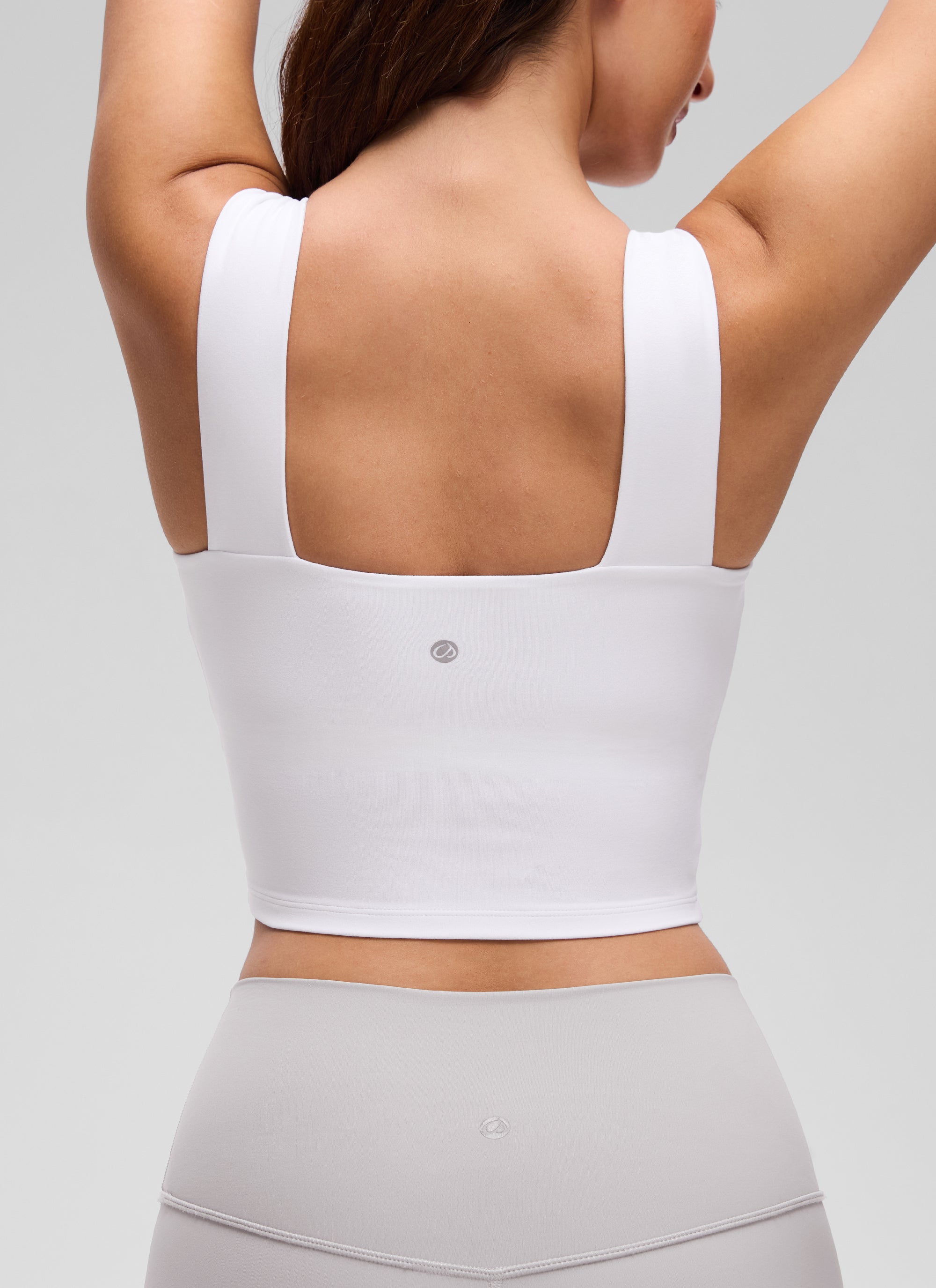 CRZ YOGA Damen Butterluxe Quadratischer Hals Breite Träger Sports BHs Weiss