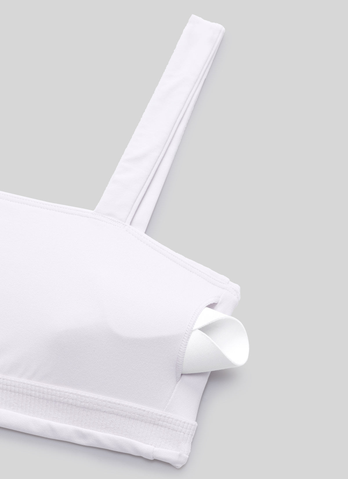 CRZ YOGA Damen Butterlift Quadratischer Hals Unterstützend Sports BH Weiss