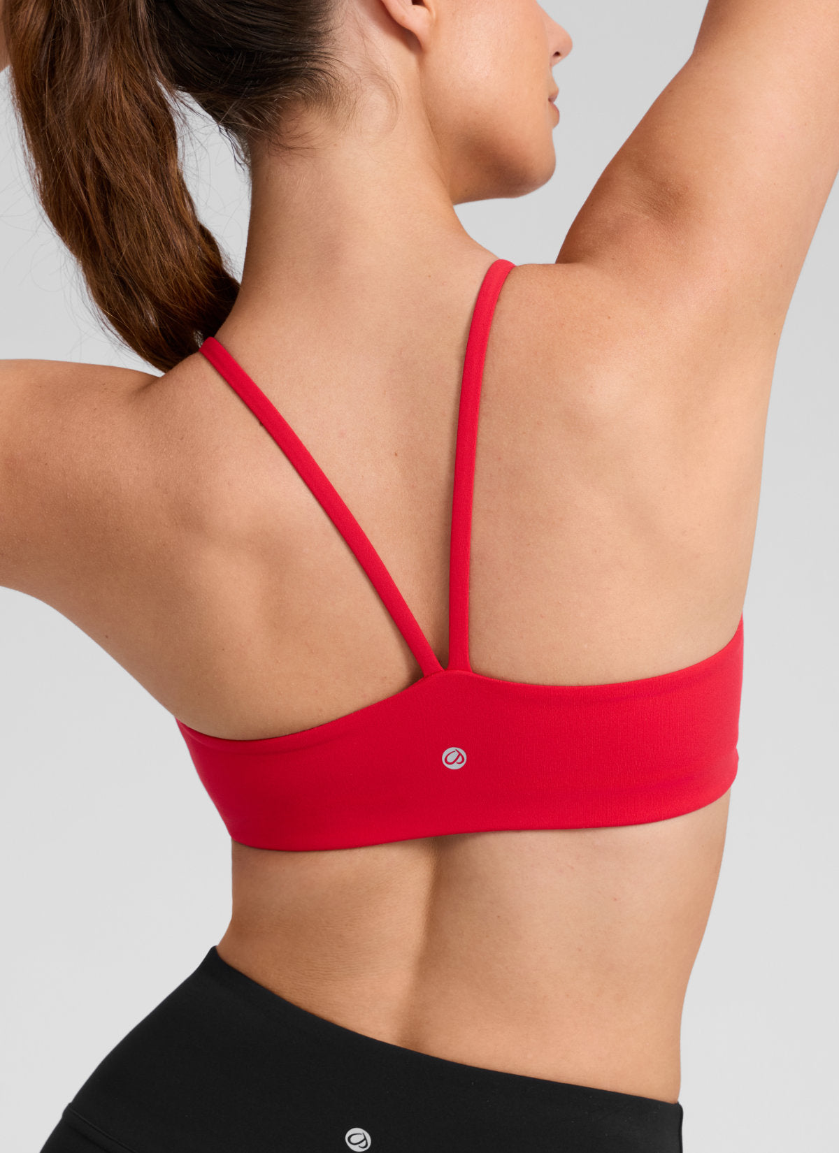 CRZ YOGA Damen Butterlift Doppelt Gefüttert V-Rücken Sports BHs Aurora Rot