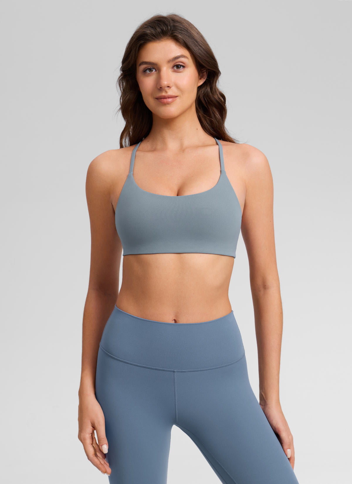 CRZ YOGA Damen Butterlift Doppelt Gefüttert V-Rücken Sports BHs Belgisches Blau