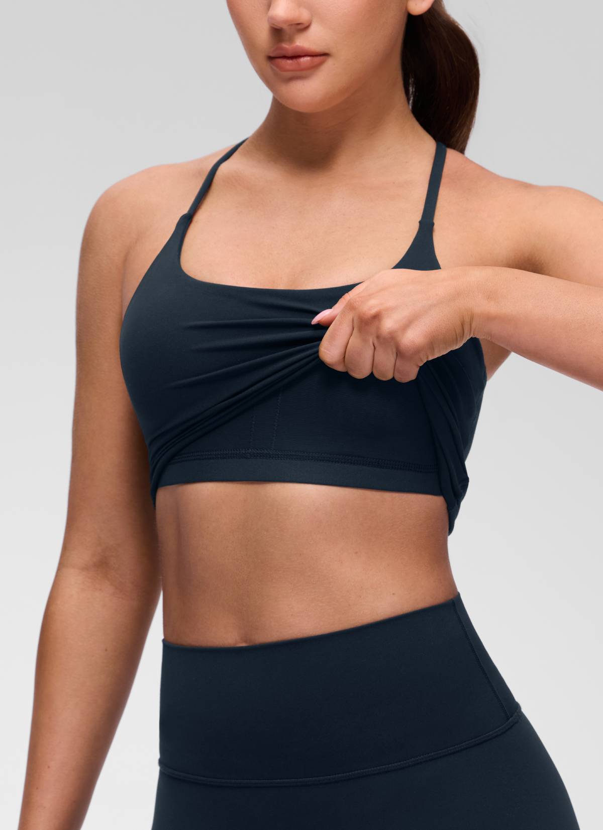 CRZ YOGA Damen Butterluxe Verdrehter Rücken Crop Longline Tanktops Echte Marine