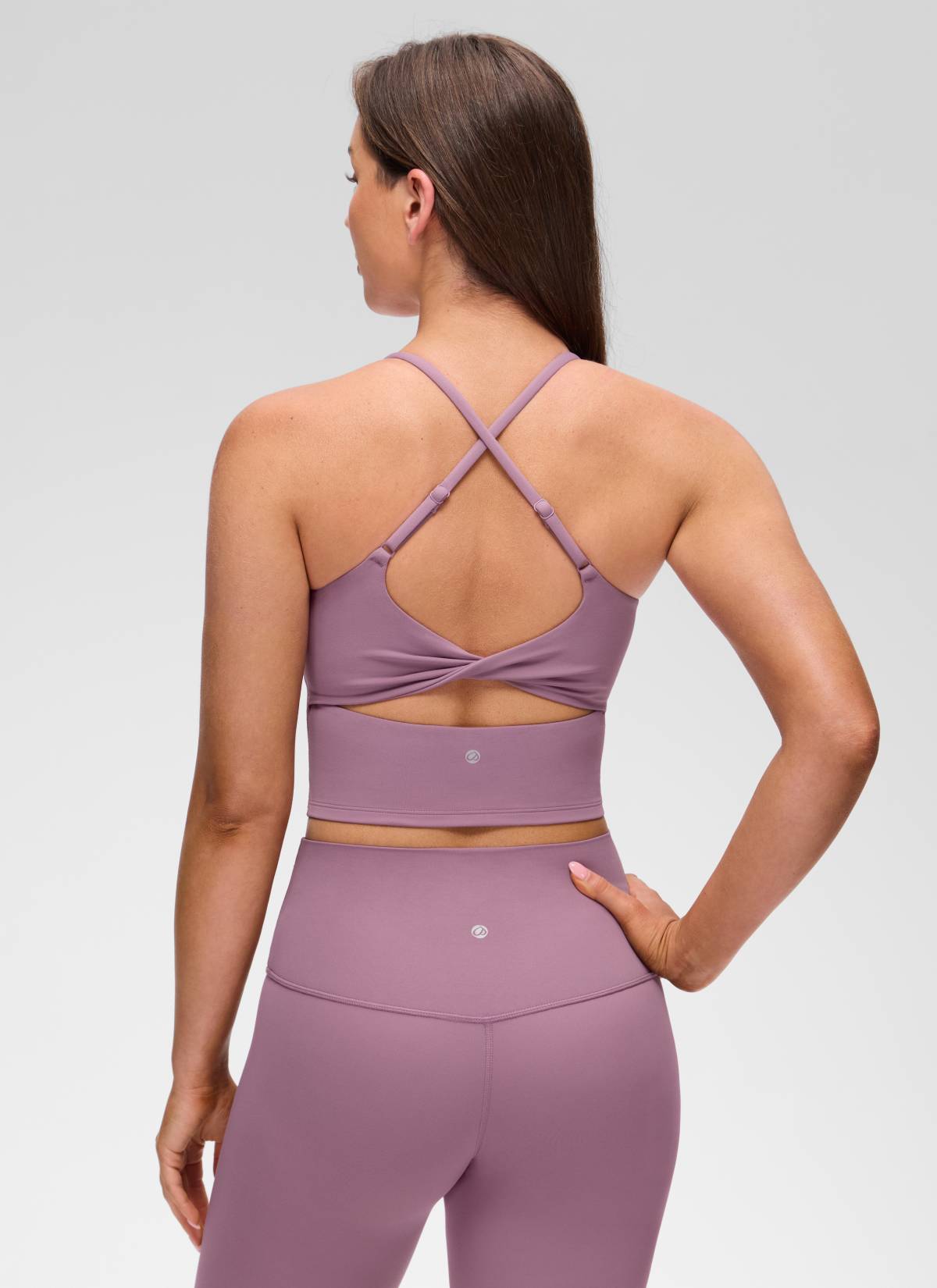 CRZ YOGA Damen Butterluxe Verdrehter Rücken Crop Longline Tanktops Lavendel Hell
