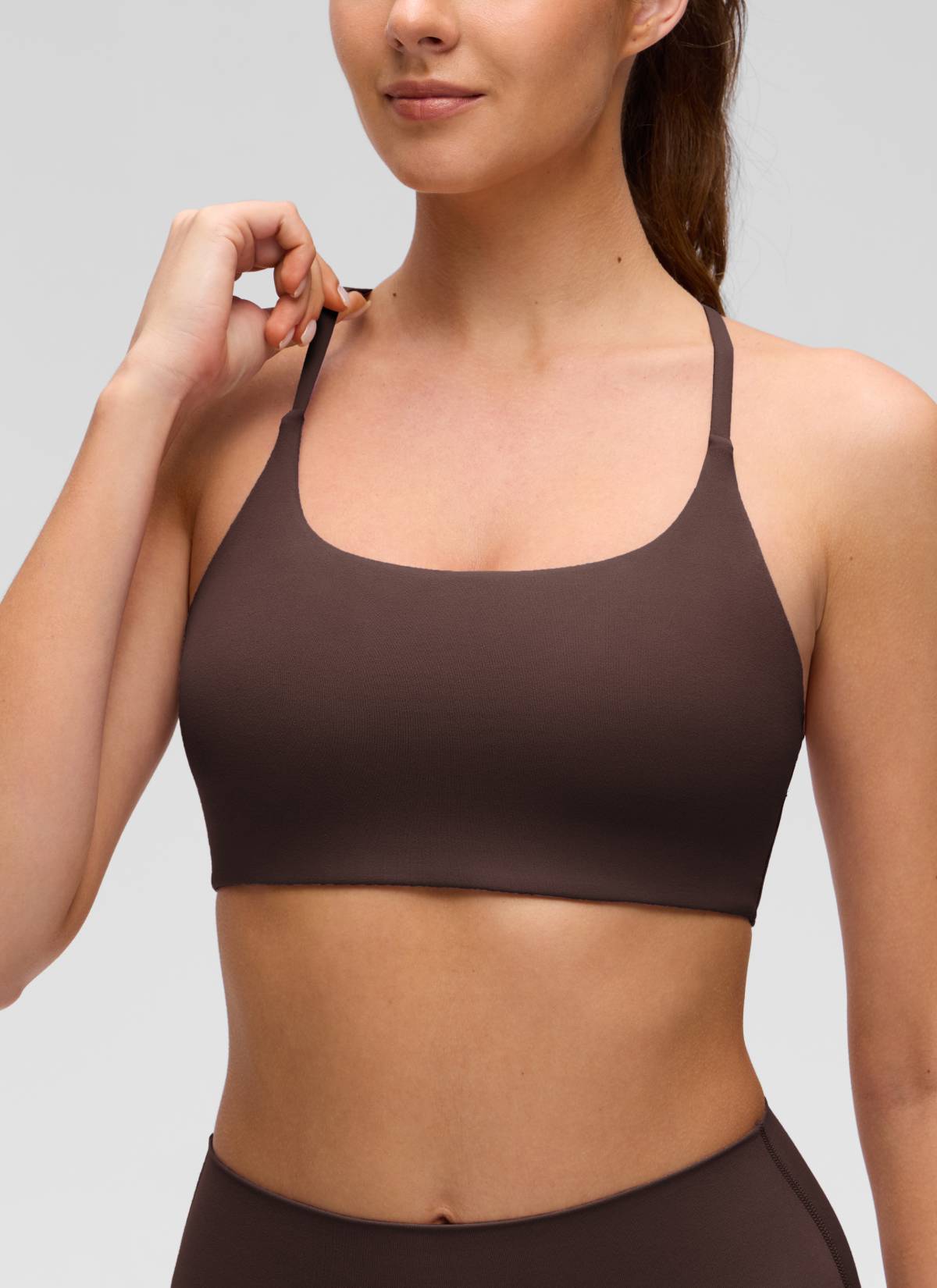 CRZ YOGA Damen Butterluxe Verdrehter Criss-Cross-Rücken Sports BHs Heißes Fudge-Brown