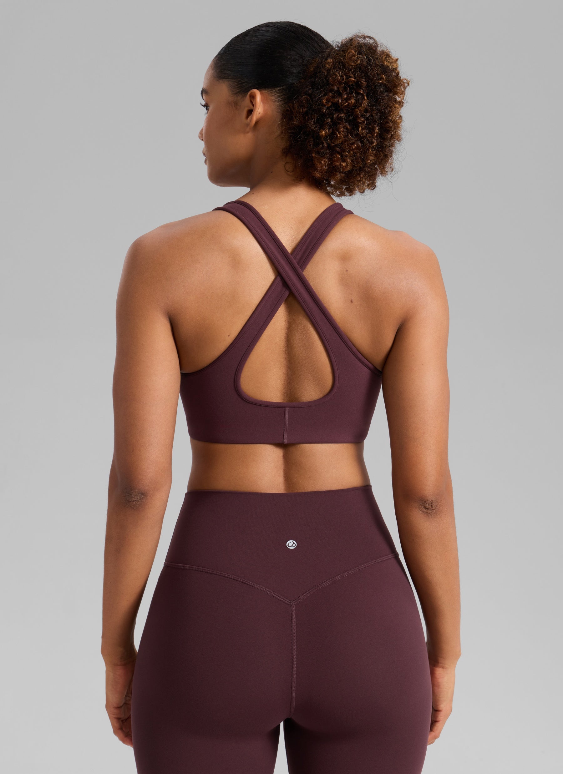 CRZ YOGA Damen Butterlift Tiefer V-Ausschnitt Breite Riemen Sports BHs Reife Pflaume @model_info:Barbara