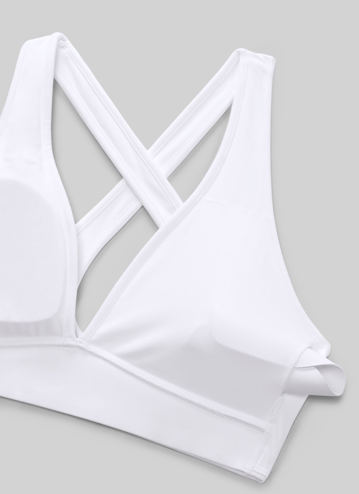 CRZ YOGA Damen Butterlift Tiefer V-Ausschnitt Breite Riemen Sports BHs Weiss
