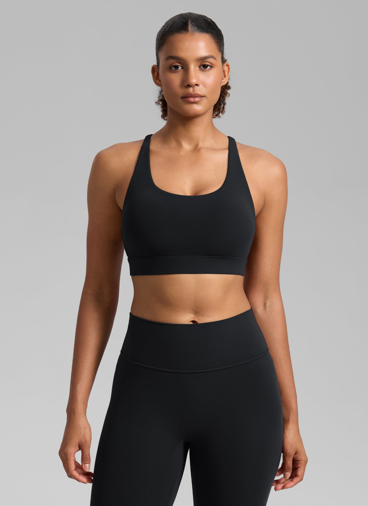 CRZ YOGA Damen Butterlift Breite Träger Kreuzrücken Sports BHs Schwarz @model_info:Barbara