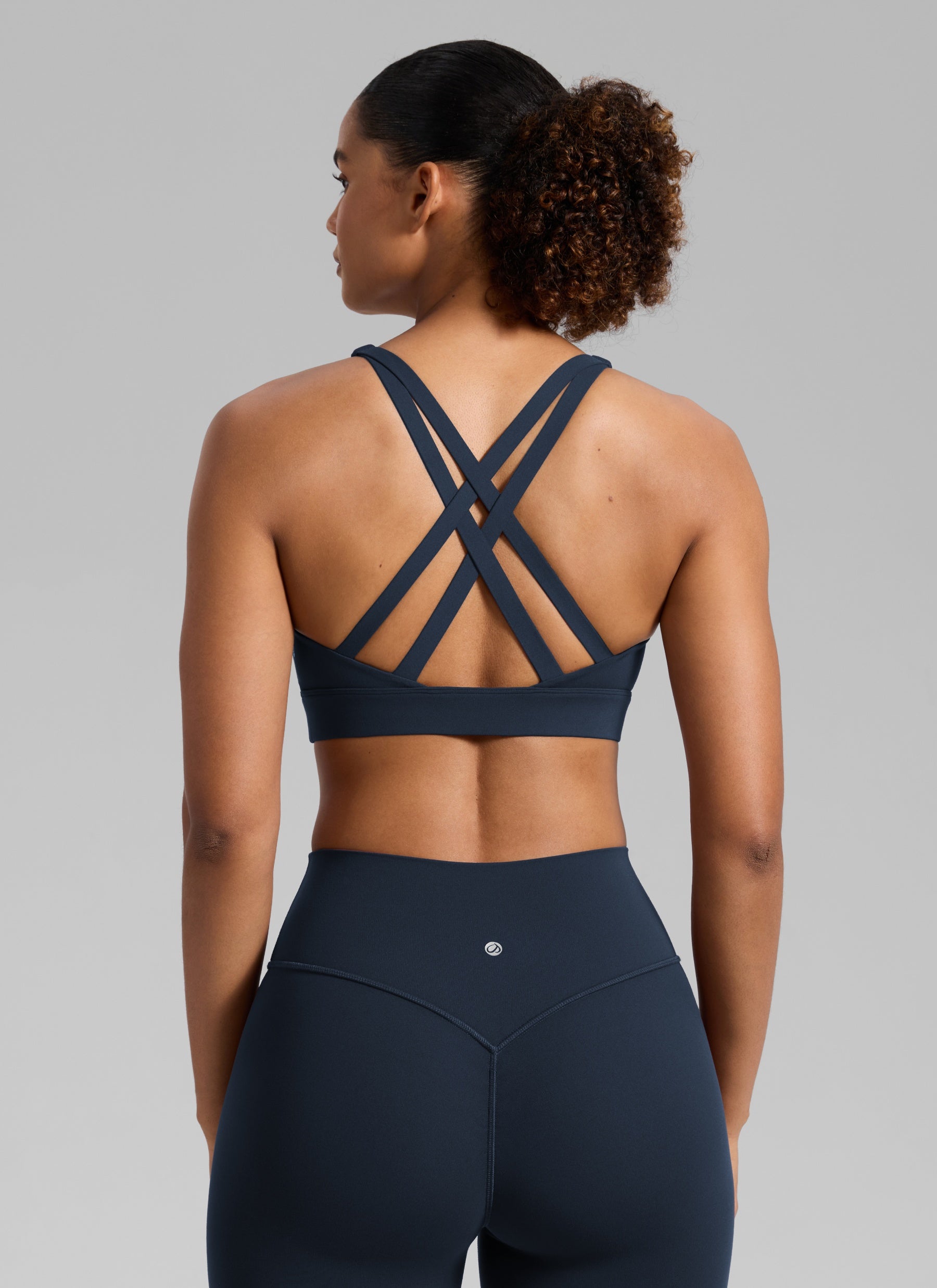CRZ YOGA Damen Butterlift Breite Träger Kreuzrücken Sports BHs Echte Marine @model_info:Barbara
