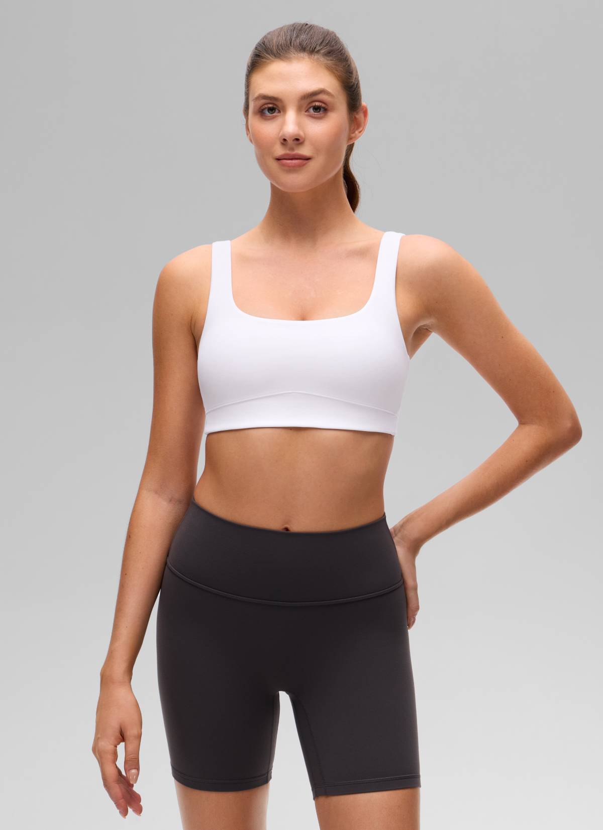 CRZ YOGA Women's Butterluxe Yoga U Back Sports Bra Light Support Weiss
