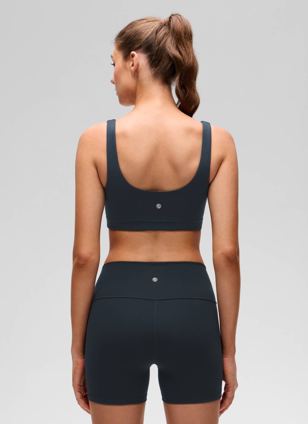 CRZ YOGA Women's Butterluxe Yoga U Back Sports Bra Light Support Echte Marine