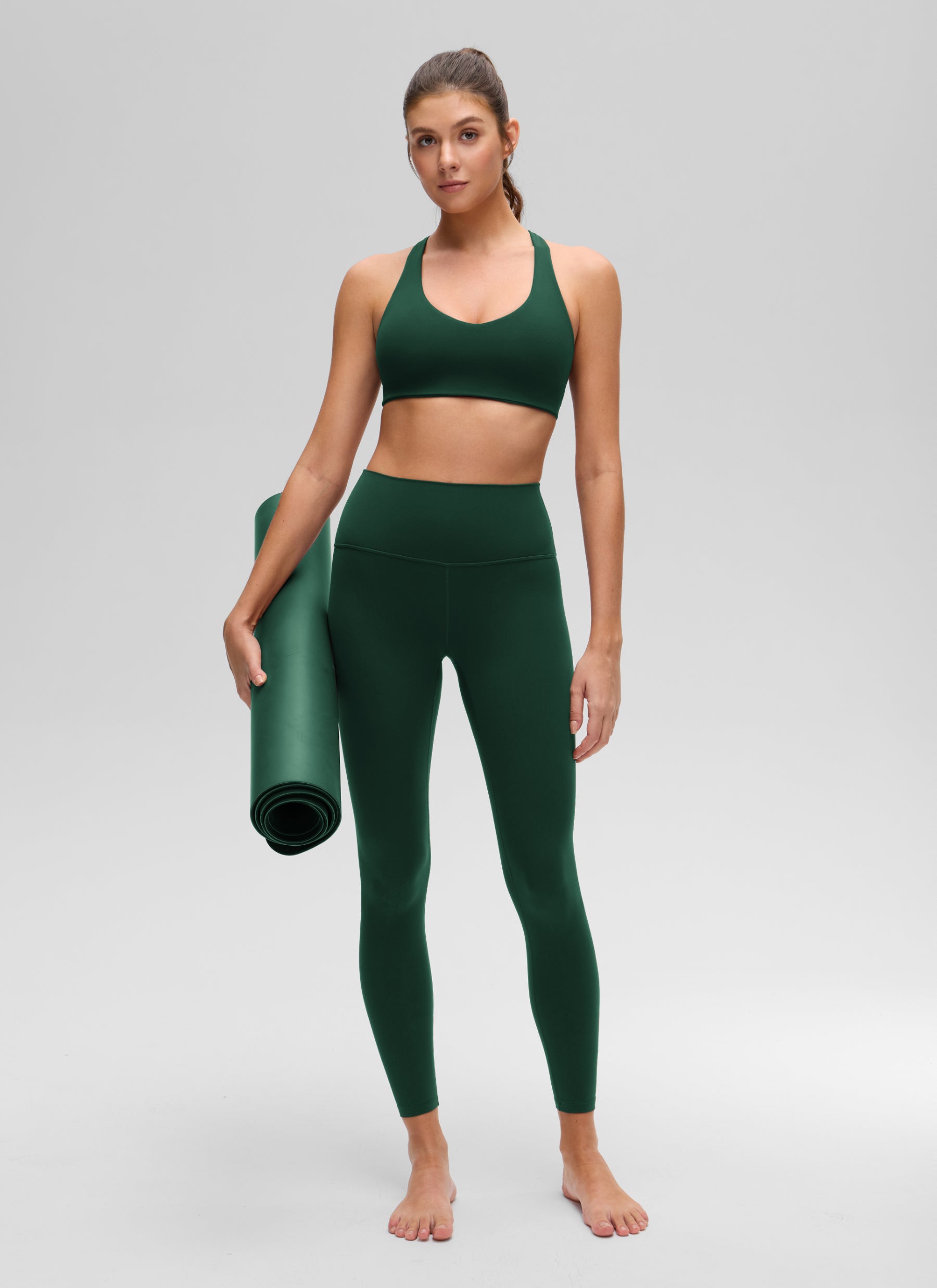 CRZ YOGA Damen Butterluxe V-Ausschnitt Racerback Sport BH Legende Grün