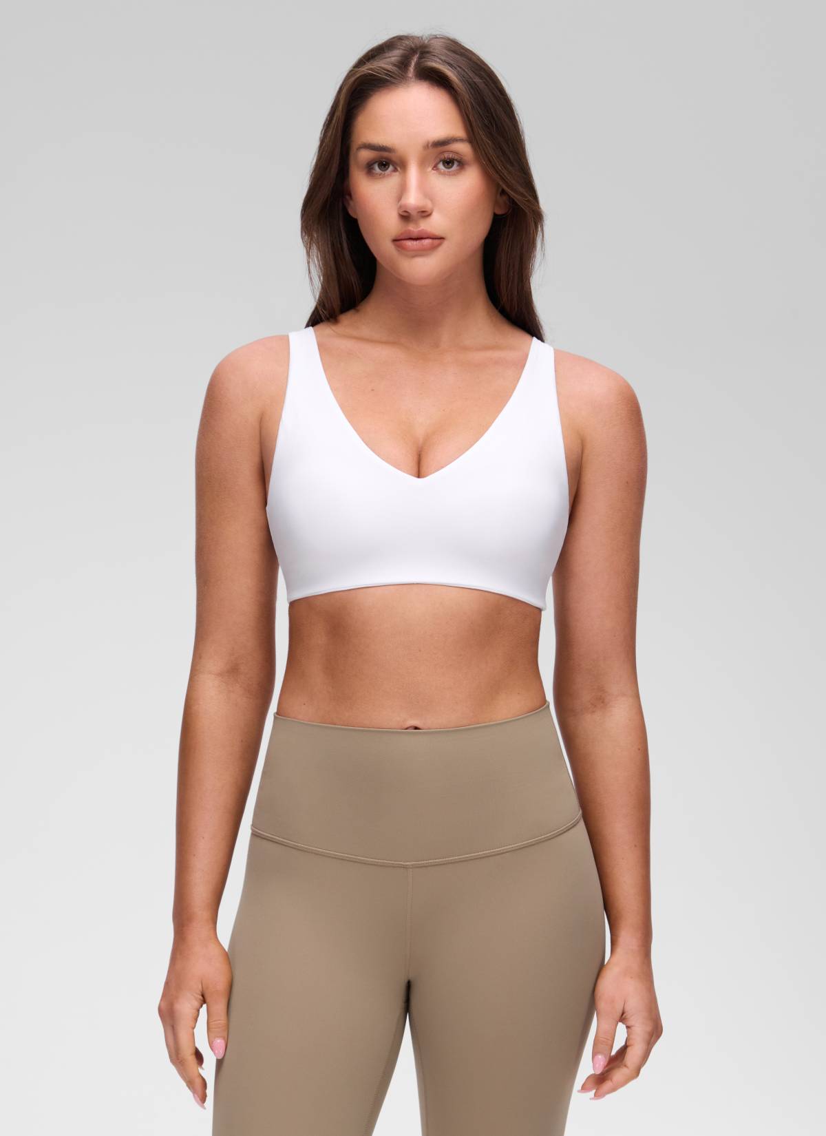 CRZ YOGA Women's Butterluxe Yoga U Back Sports Bra Light Support Weiss