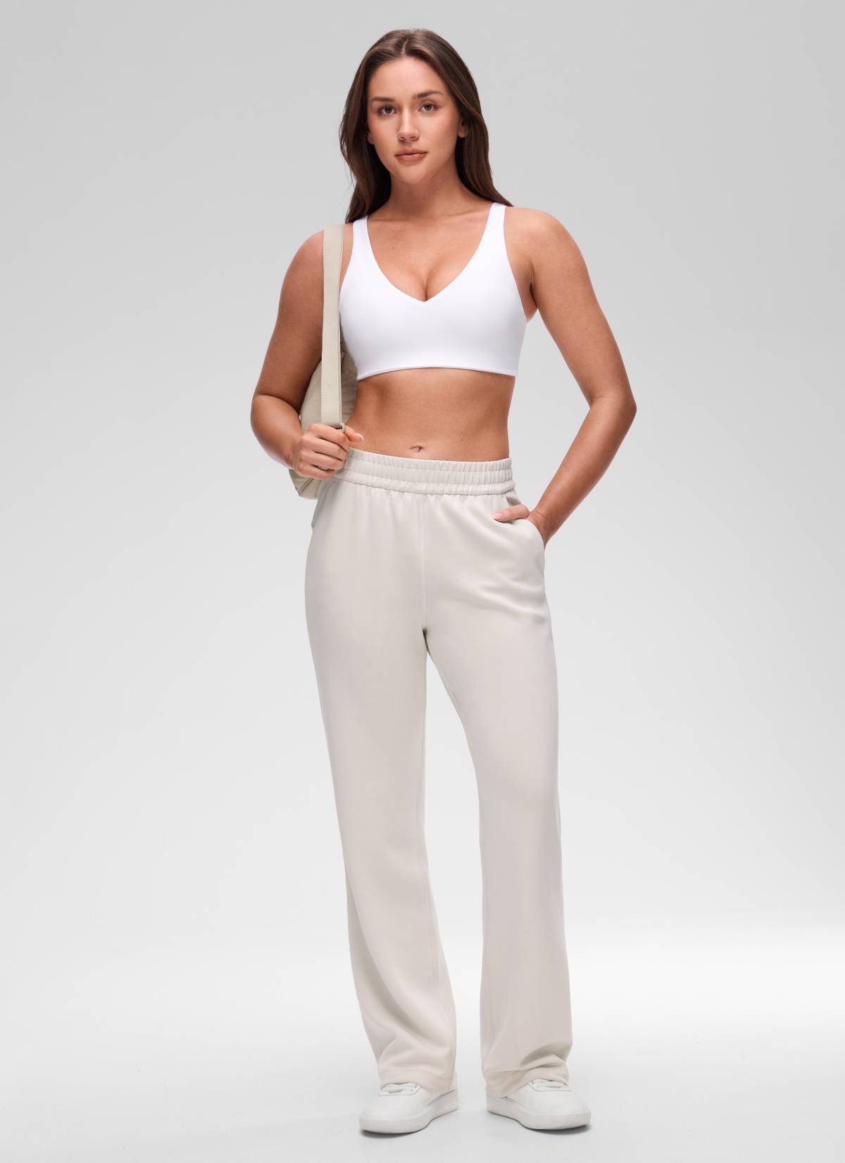 CRZ YOGA Women's Butterluxe Yoga U Back Sports Bra Light Support Weiss