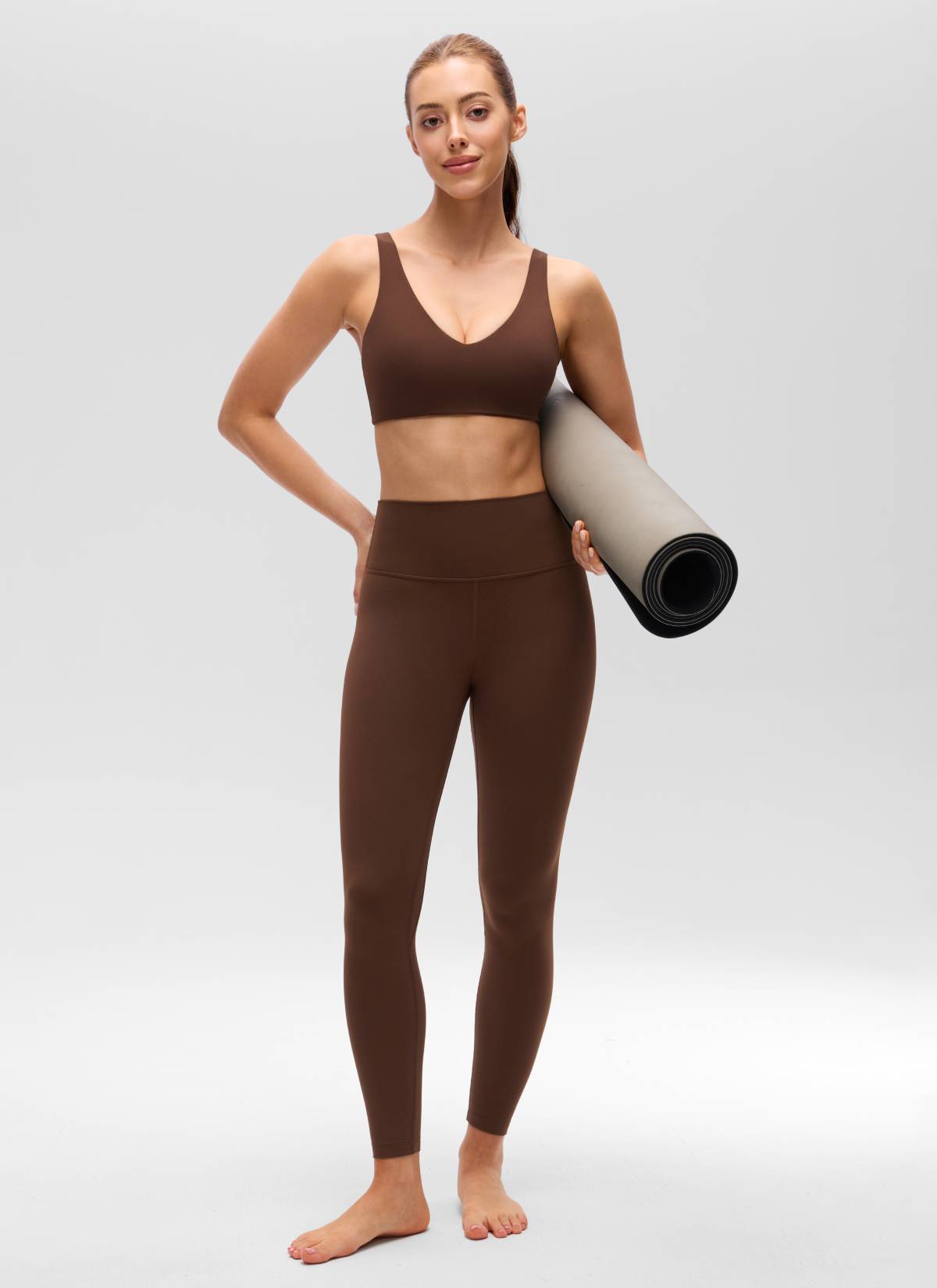 CRZ YOGA Women's Butterluxe Yoga U Back Sports Bra Light Support Lava Braun