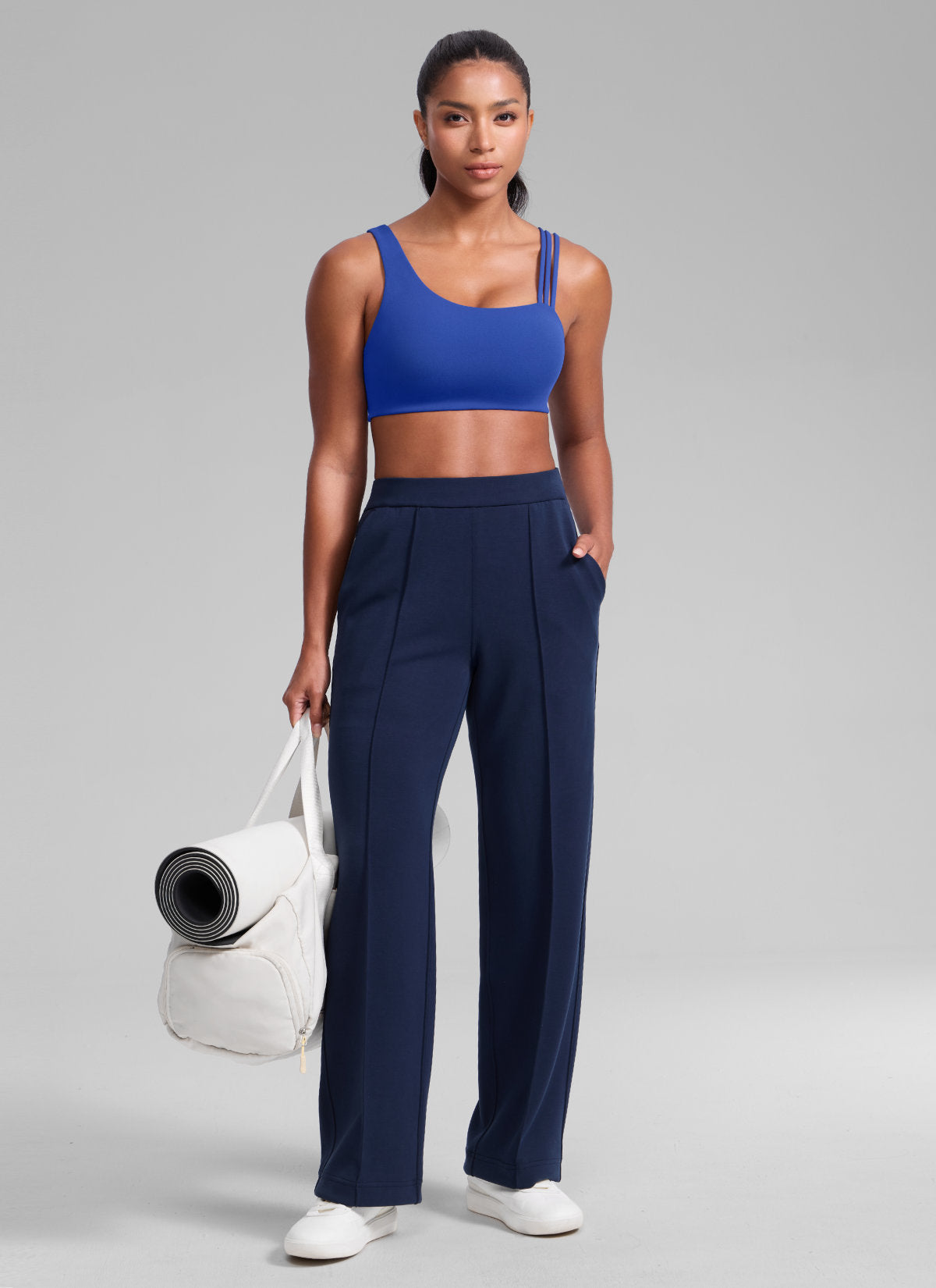 CRZ YOGA Damen Butterlift Sport-BH mit Asymmetrischen Trägern Wellen Blau