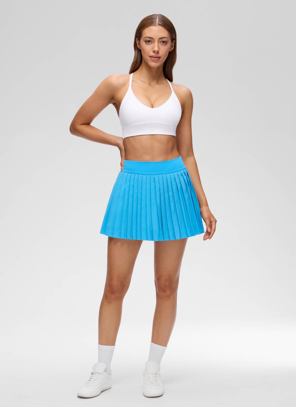 CRZ YOGA Women's Butterluxe Yoga V Neck Cross Back Longline Sports Bra Weiss