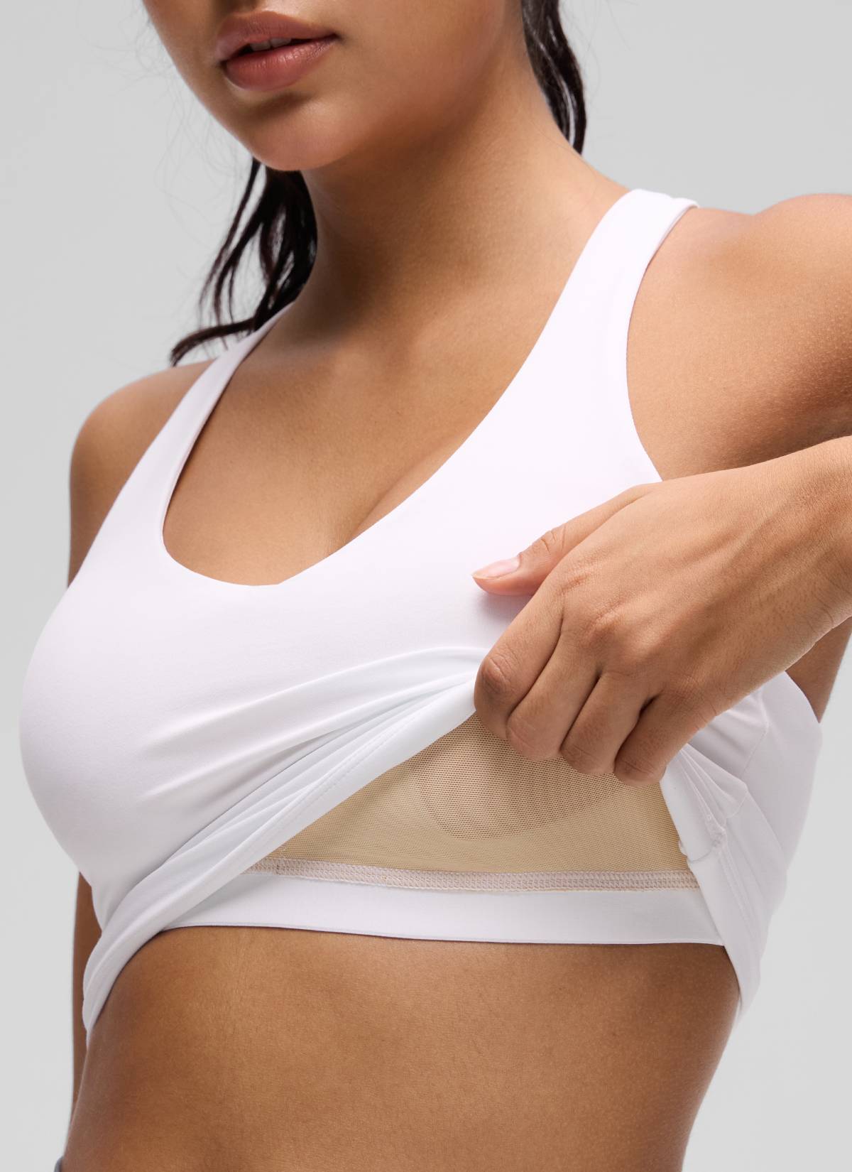 CRZ YOGA Damen V-Ausschnitt Crop Tanktops Bra Racerback Weiss