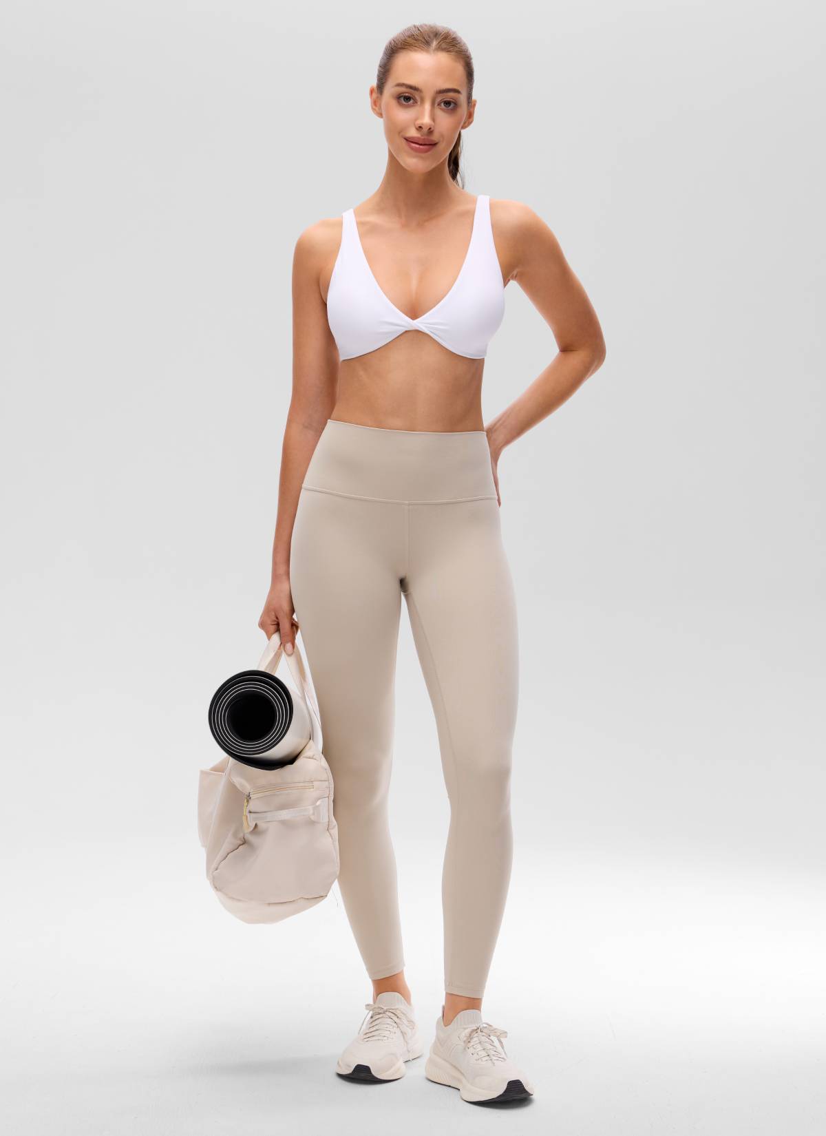 CRZ YOGA Damen Butterluxe Twist Vorne V-Ausschnitt Sport-BH U-Rücken Weiss