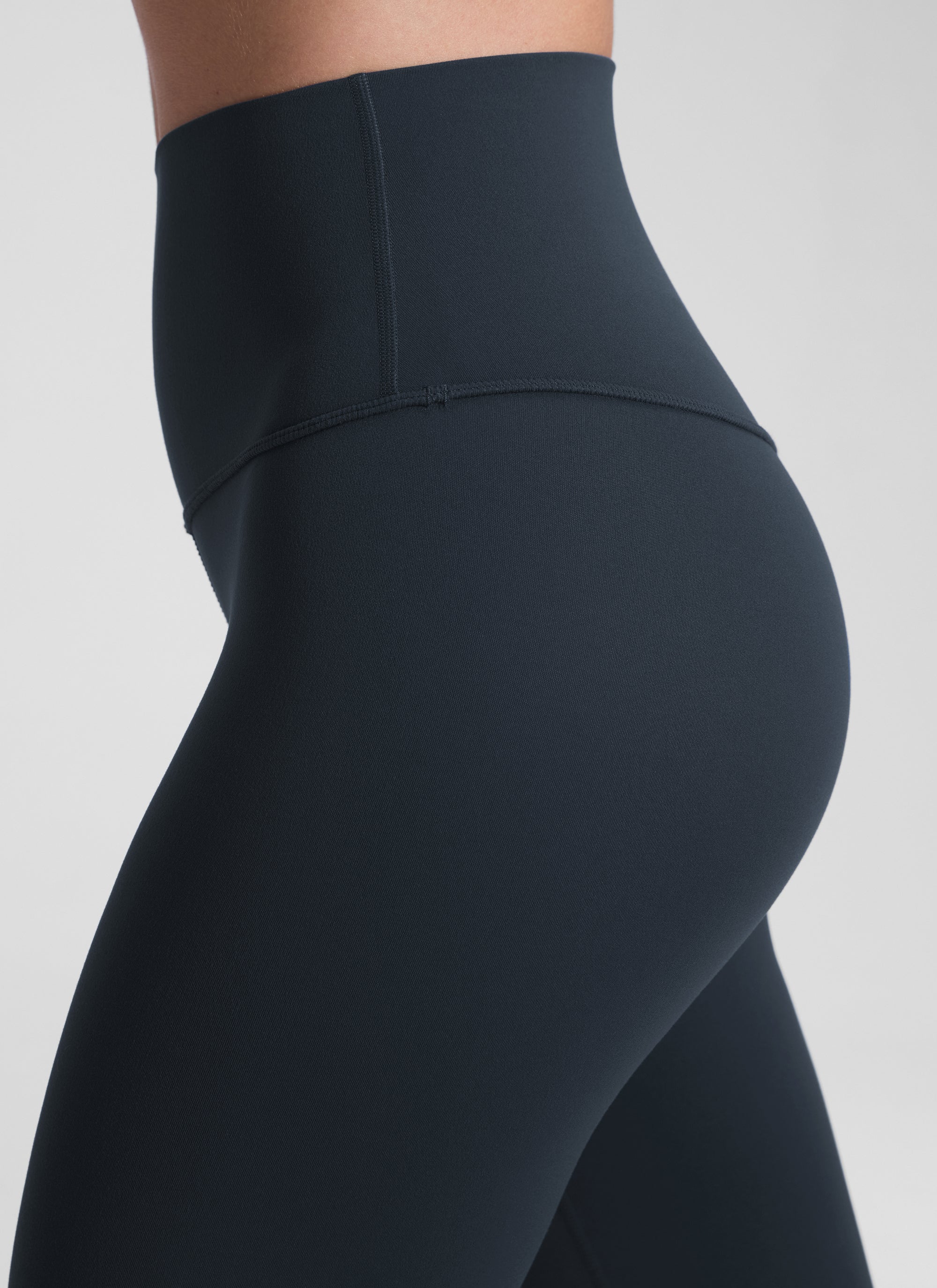 CRZ YOGA Butterluxe Damen High Waist Sport Leggings- 64cm Echte Marine
