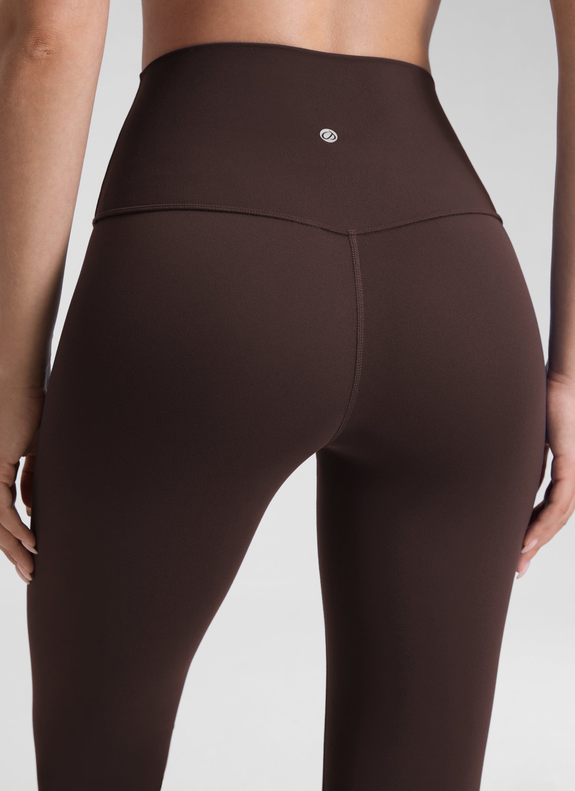 CRZ YOGA Butterluxe Damen High Waist Sport Leggings- 64cm Heißes Fudge-Brown