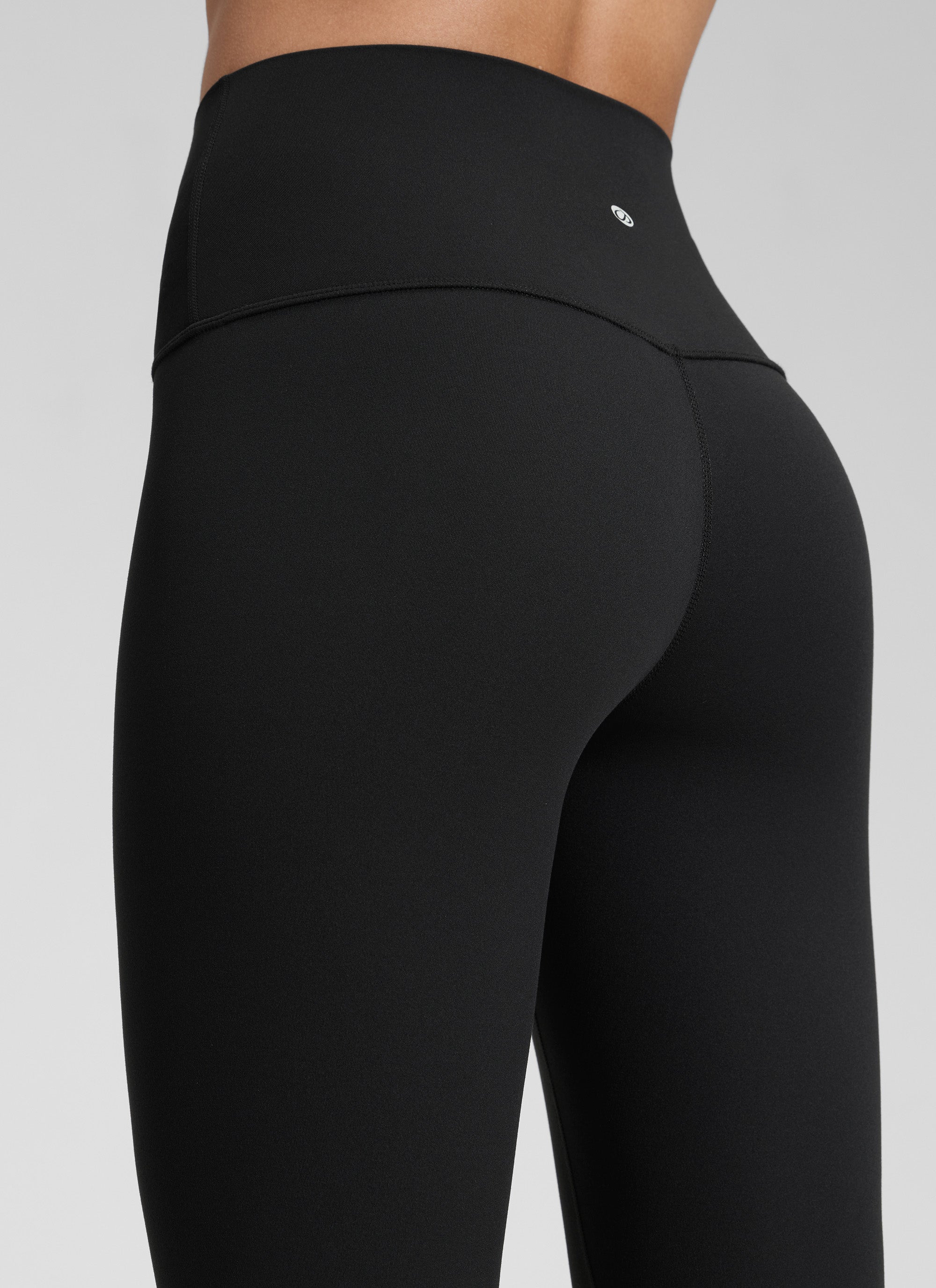 CRZ YOGA Damen Butterluxe High Waist 3/4 Leggings Capri - 58cm Schwarz
