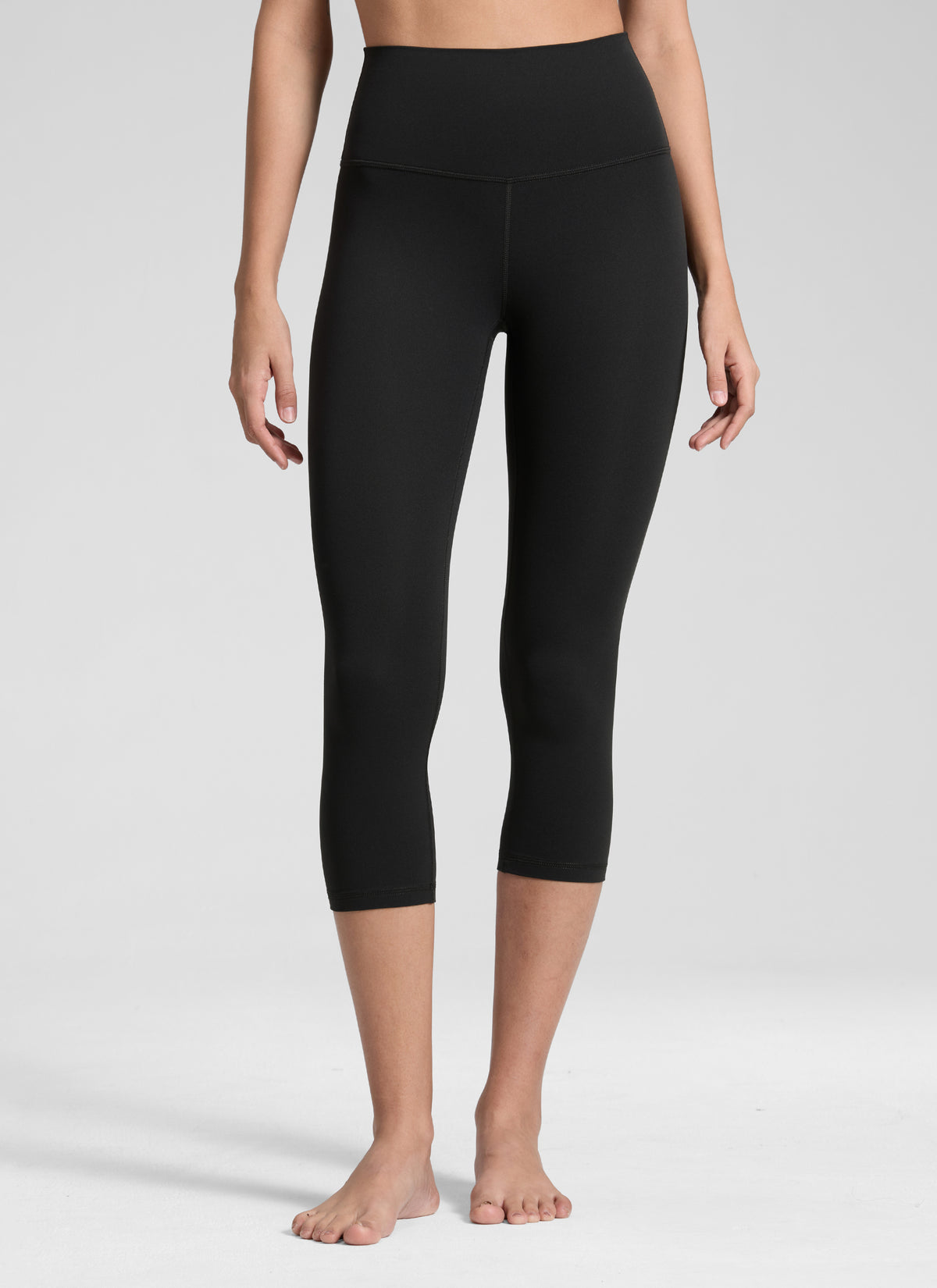 CRZ YOGA Damen Butterluxe High Waist 3/4 Leggings Capri - 48cm Schwarz