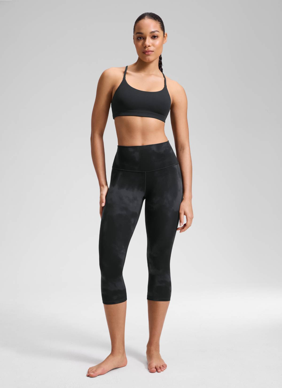 CRZ YOGA Damen Butterluxe High Waist 3/4 Leggings Capri - 48cm Schwarze Tie-Dye-Blumen