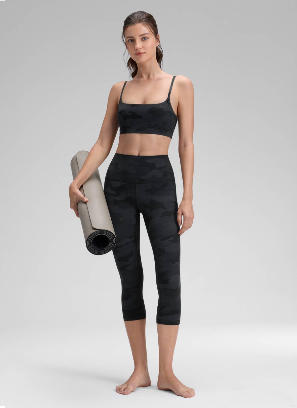 CRZ YOGA Damen Butterluxe High Waist 3/4 Leggings Capri - 48cm Dunkelgraue Tarnung 2