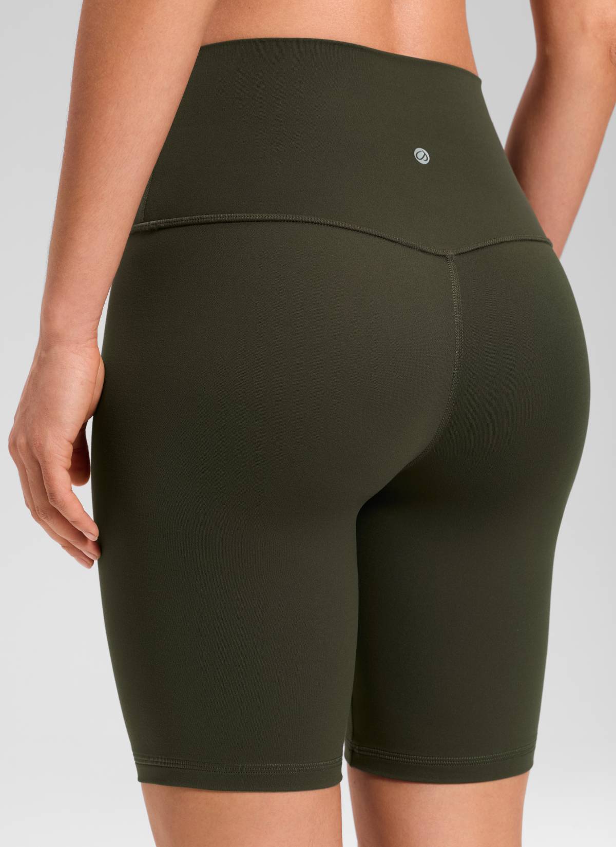 CRZ YOGA Damen Butterluxe Radlerhose Kurze Sporthose - 20cm Olivgrün