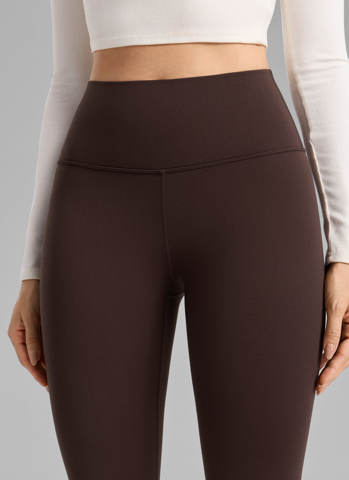 CRZ YOGA Damen Mattes Thermo-Fleece-Futter Basis-Leggings - 64cm Heißes Fudge-Brown @model_info:Bruna