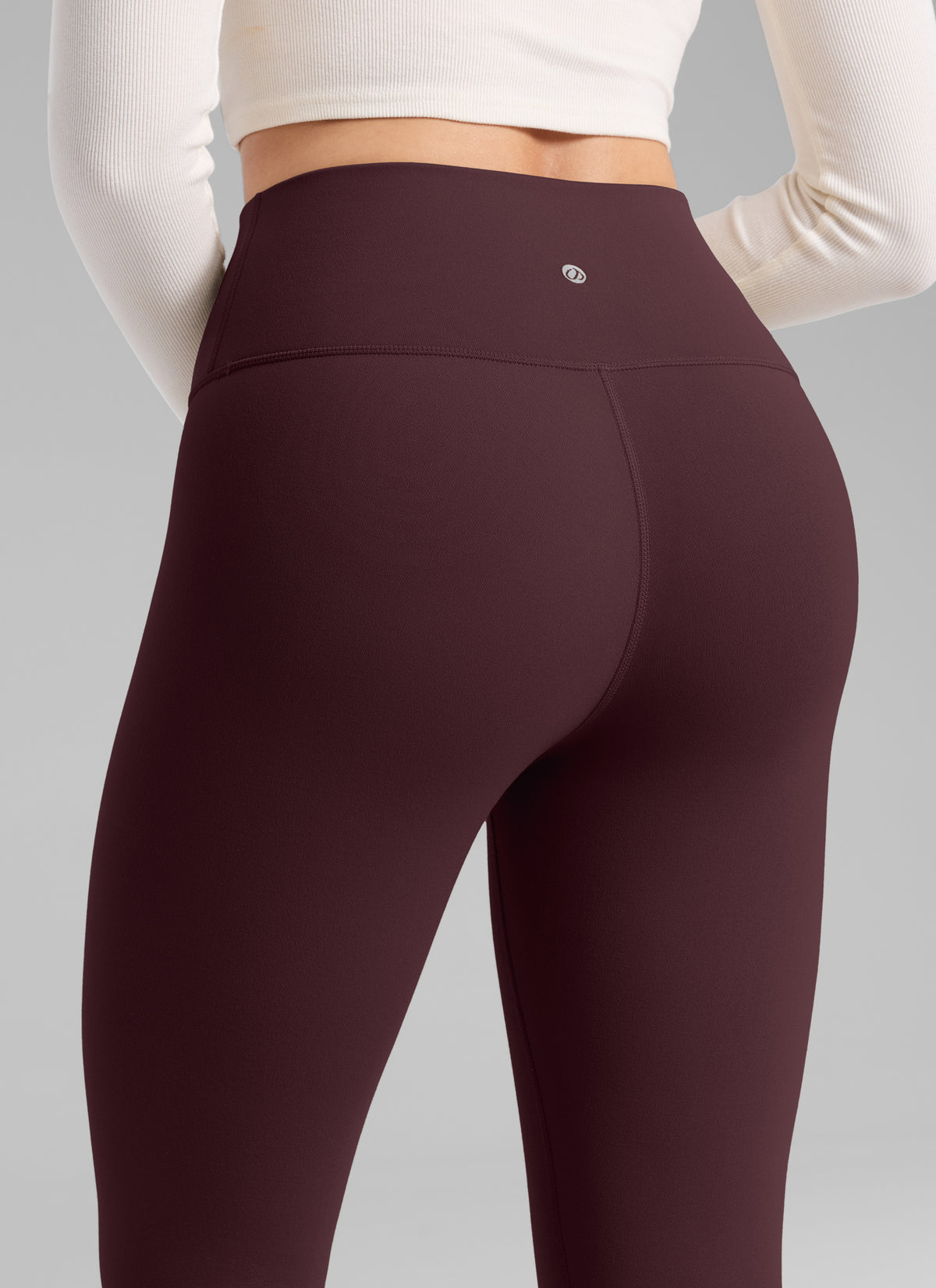 CRZ YOGA Damen Mattes Thermo-Fleece-Futter Basis-Leggings - 64cm Reife Pflaume @model_info:Bruna