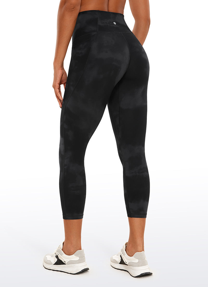CRZ YOGA Damen Butterluxe High Waist Sport Leggings mit Taschen - 58cm Schwarze Tie-Dye-Blumen
