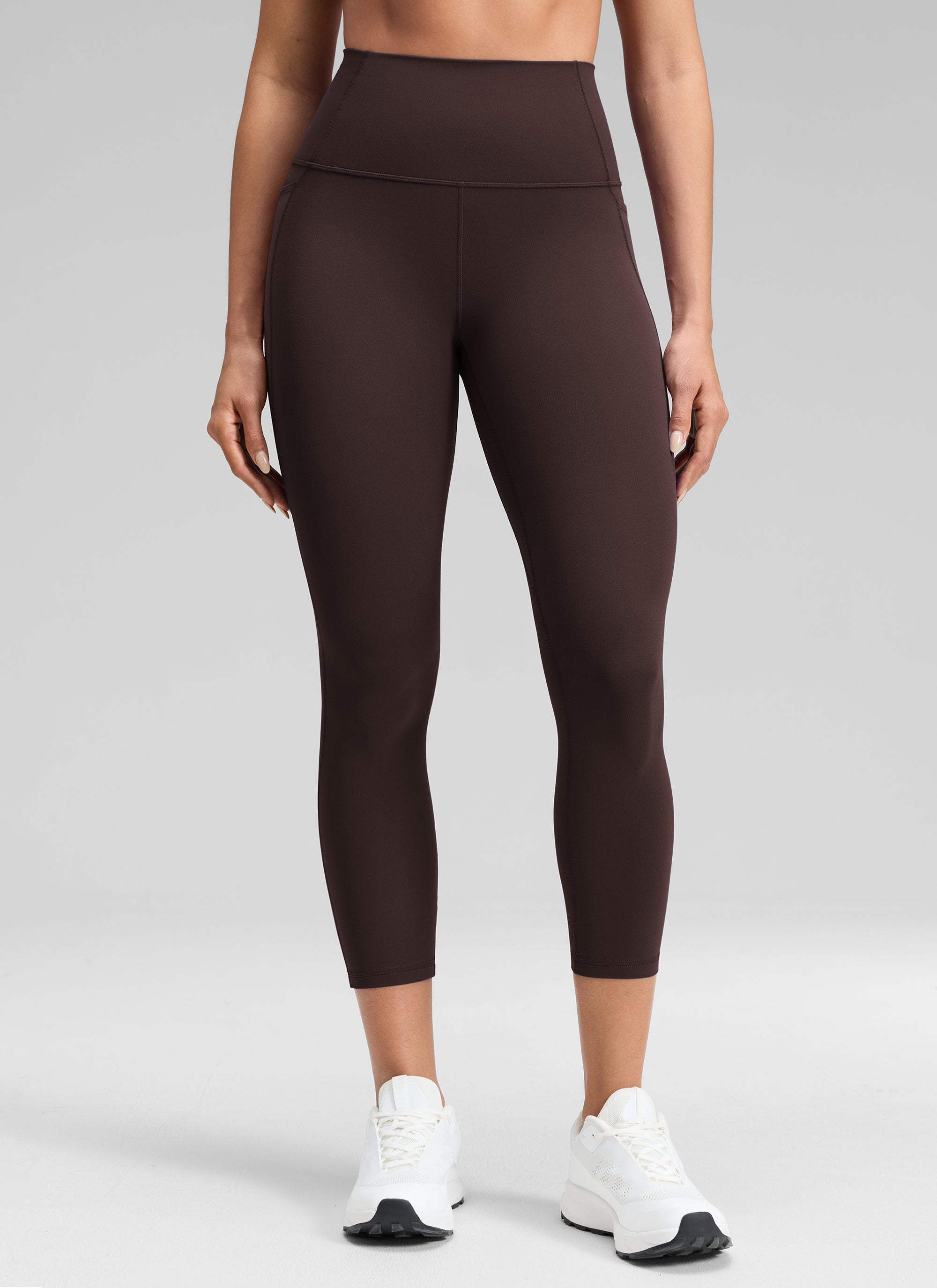CRZ YOGA Damen Butterluxe High Waist Sport Leggings mit Taschen - 58cm Heißes Fudge-Brown