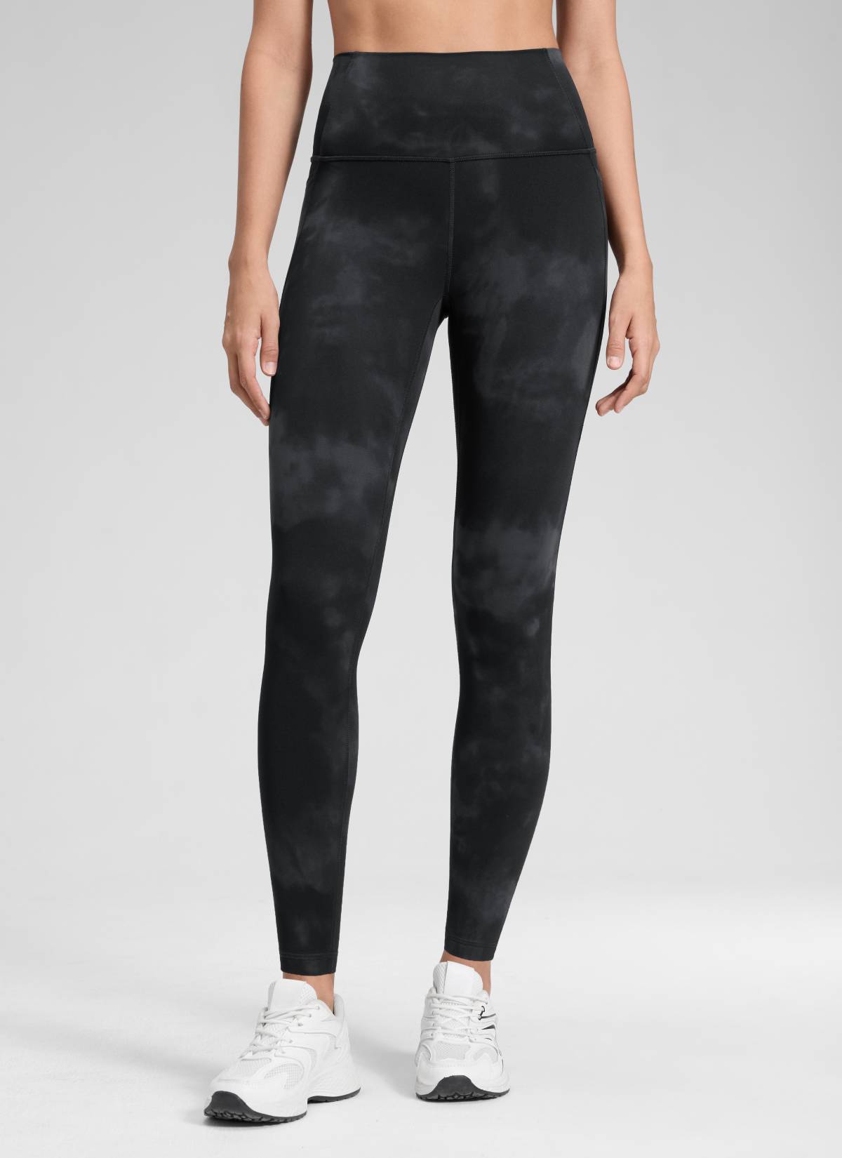 CRZ YOGA Damen Butterluxe High Waist Sport Leggings mit Taschen - 71cm Schwarze Tie-Dye-Blumen