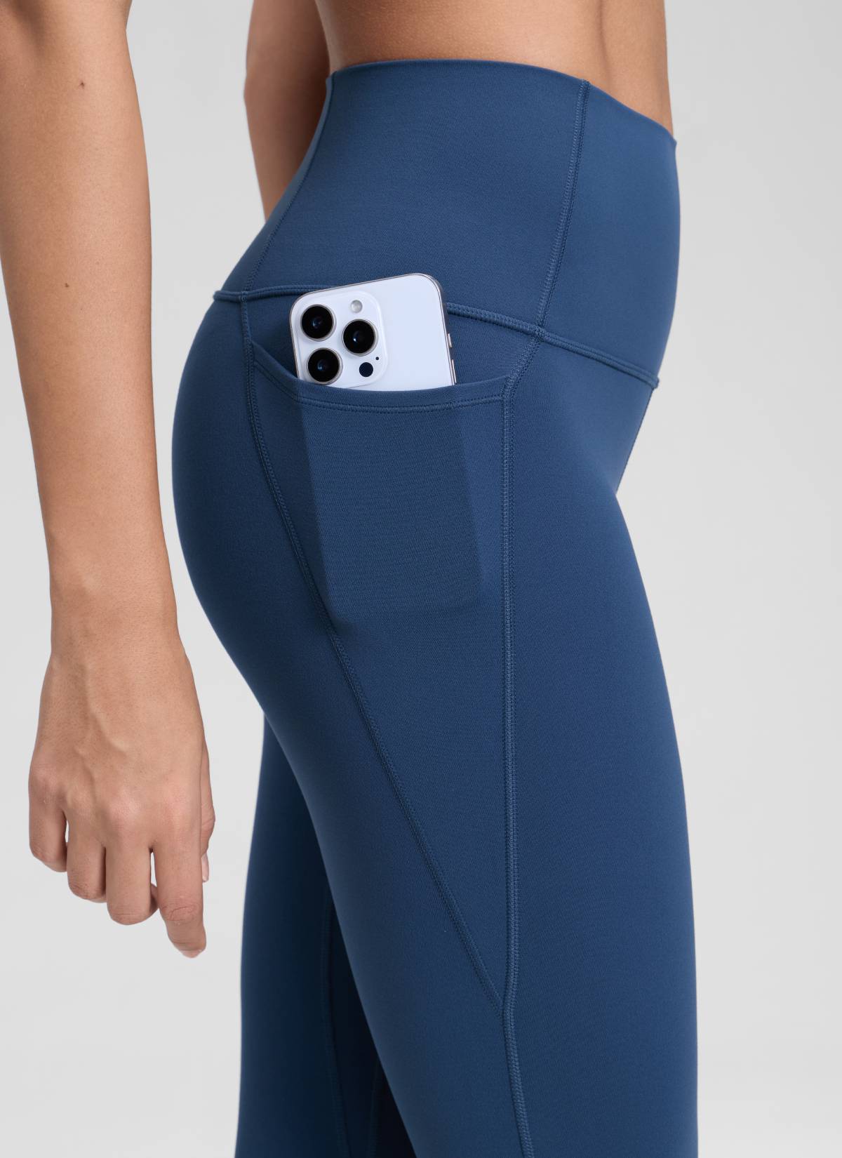 CRZ YOGA Damen Butterluxe High Waist Sport Leggings mit Taschen - 71cm FRANZÖSISCHE MARINE